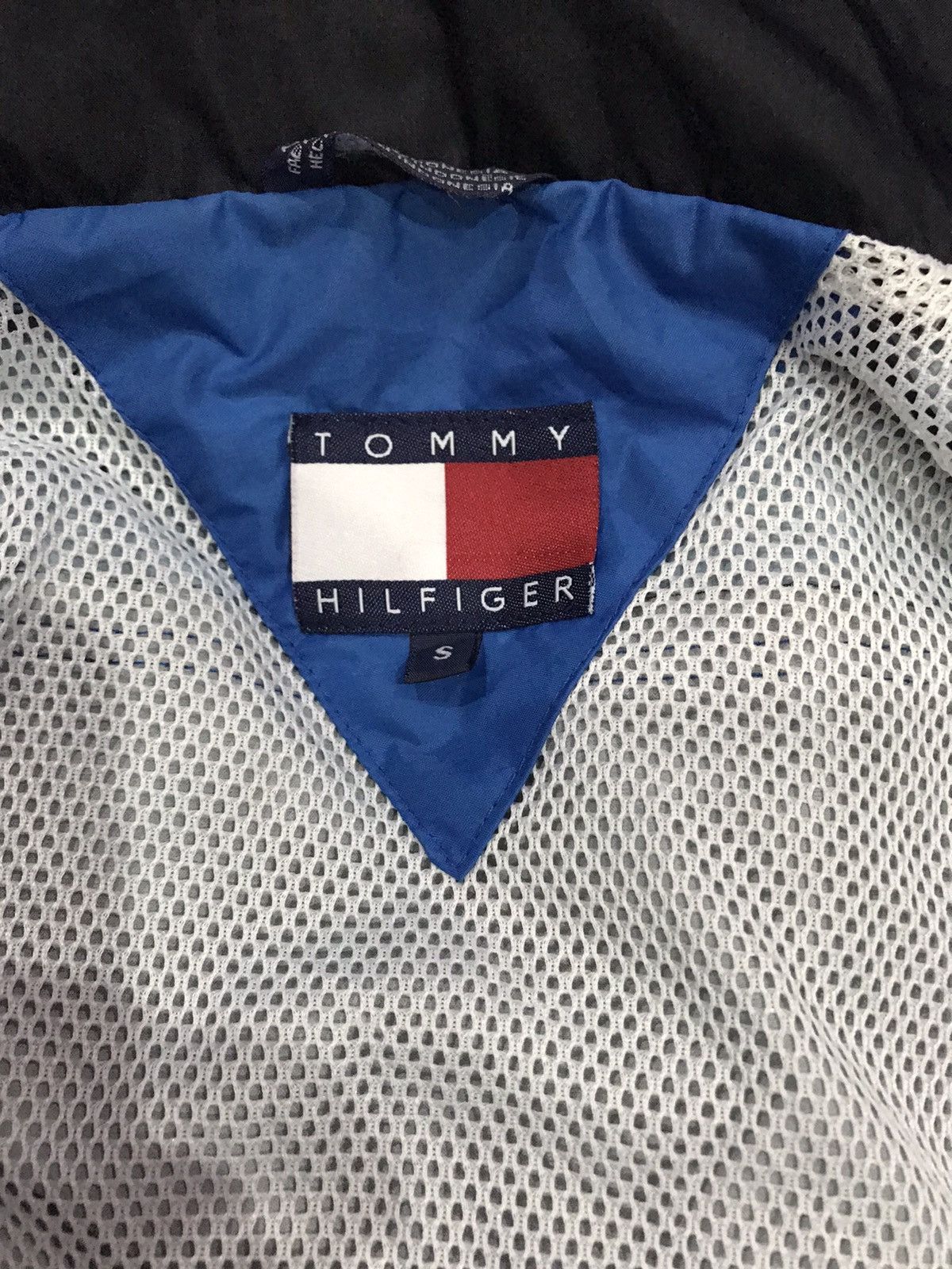 Tommy Hilfiger Tommy Hilfiger Embroidered Big Logo Size US S / EU 44-46 / 1 - 6 Thumbnail