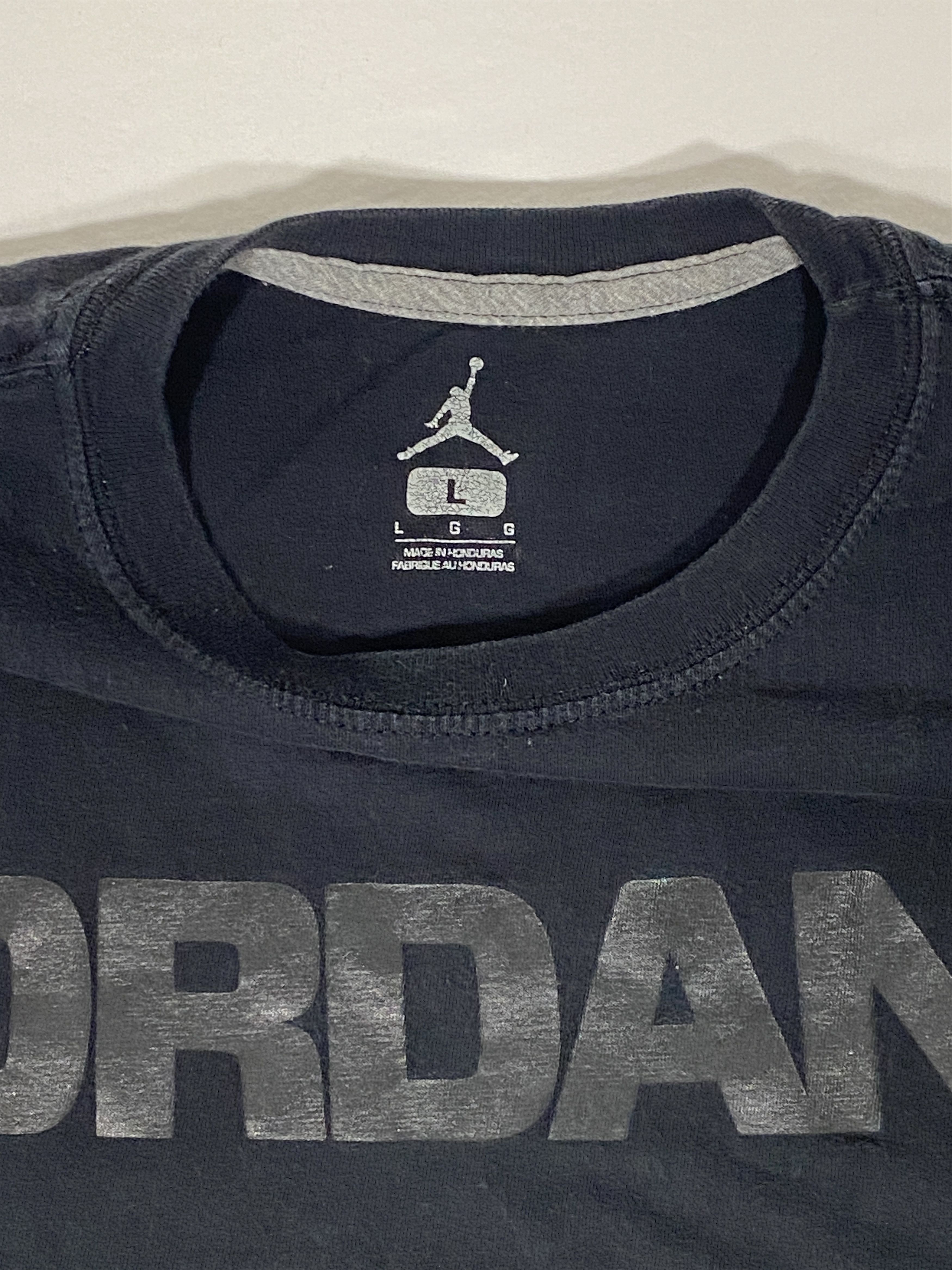 Jordan Brand × Vintage Men Large Short Sleeve Double-Black Graphic Logo Spellout Size US L / EU 52-54 / 3 - 5 Thumbnail