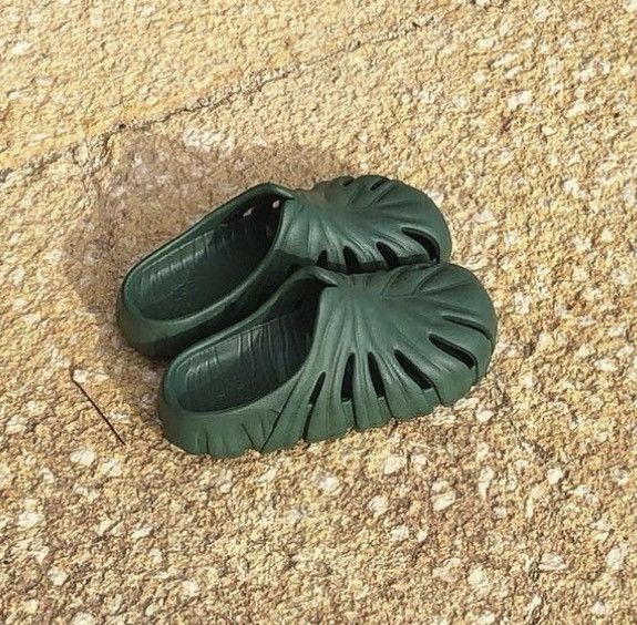 Streetwear  Vintage Unsent Studio Monstera Mule Plant Shoes | Grailed