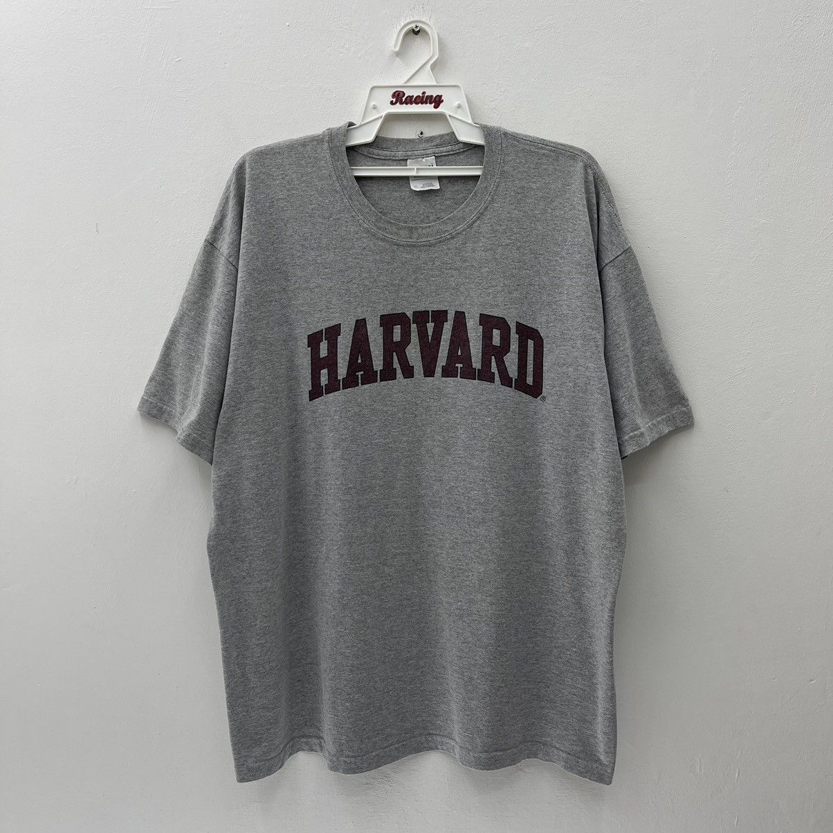 Vintage Vintage HARVARD T-Shirt Big Logo Size US XL / EU 56 / 4 - 1 Thumbnail