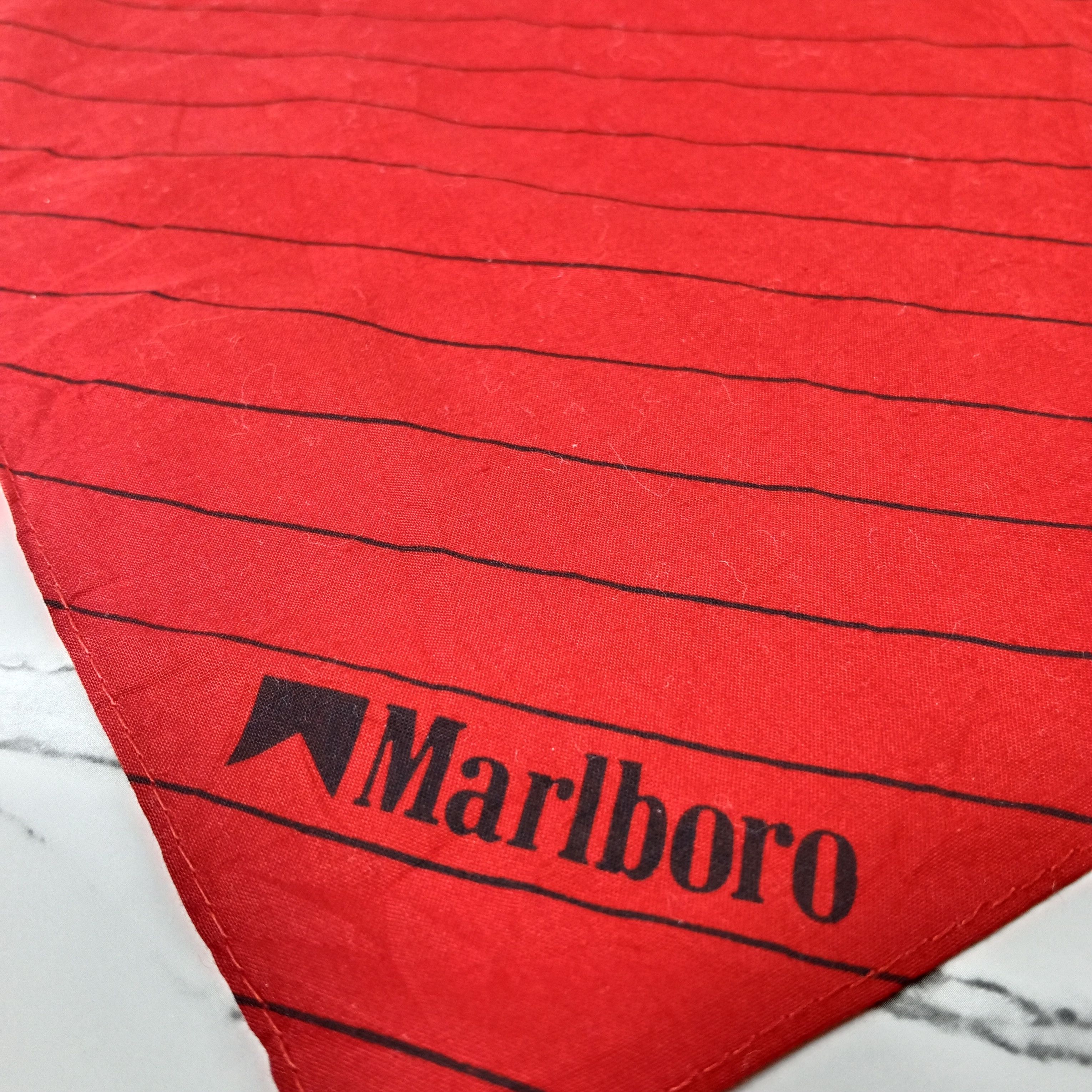 Marlboro × Vintage marlboro bandana handkerchief neckerchief Size ONE SIZE - 3 Thumbnail
