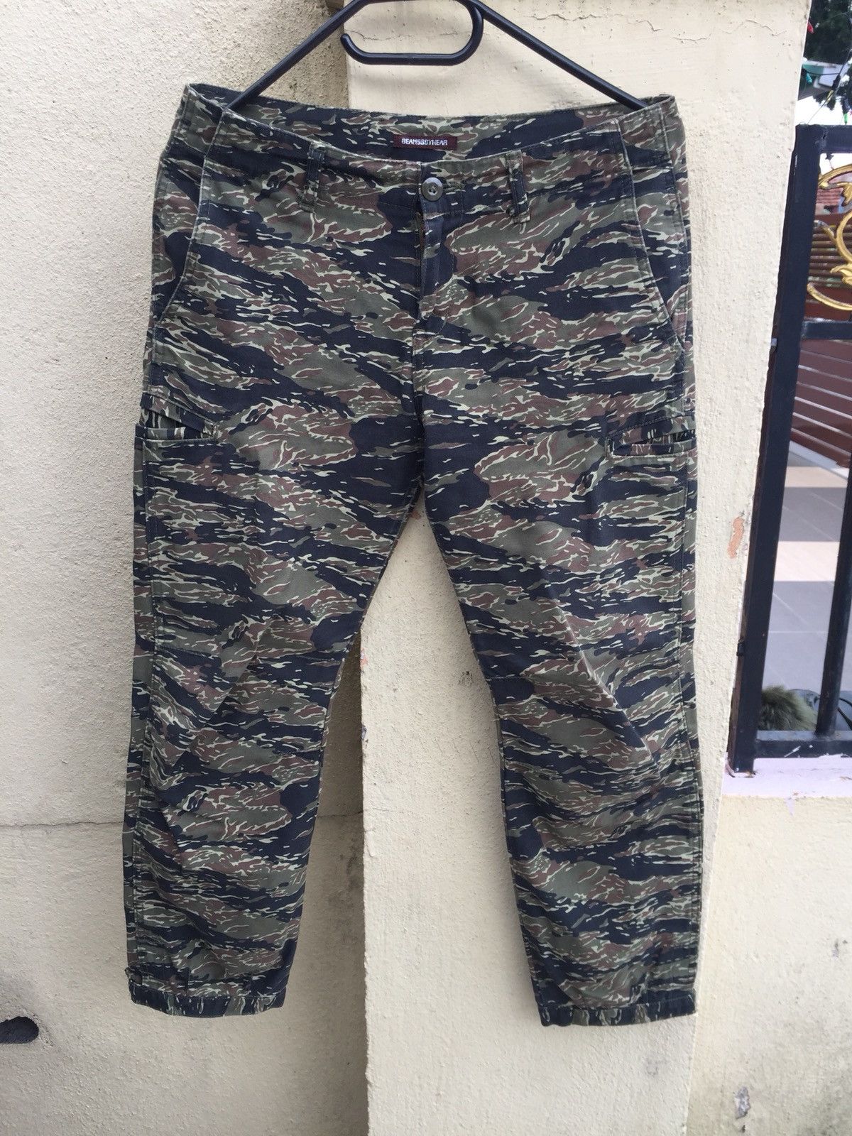 Beams Plus × Japanese Brand Vintage Beams Boy Tiger Camouflage Pants Size US 30 / EU 46 - 1 Thumbnail