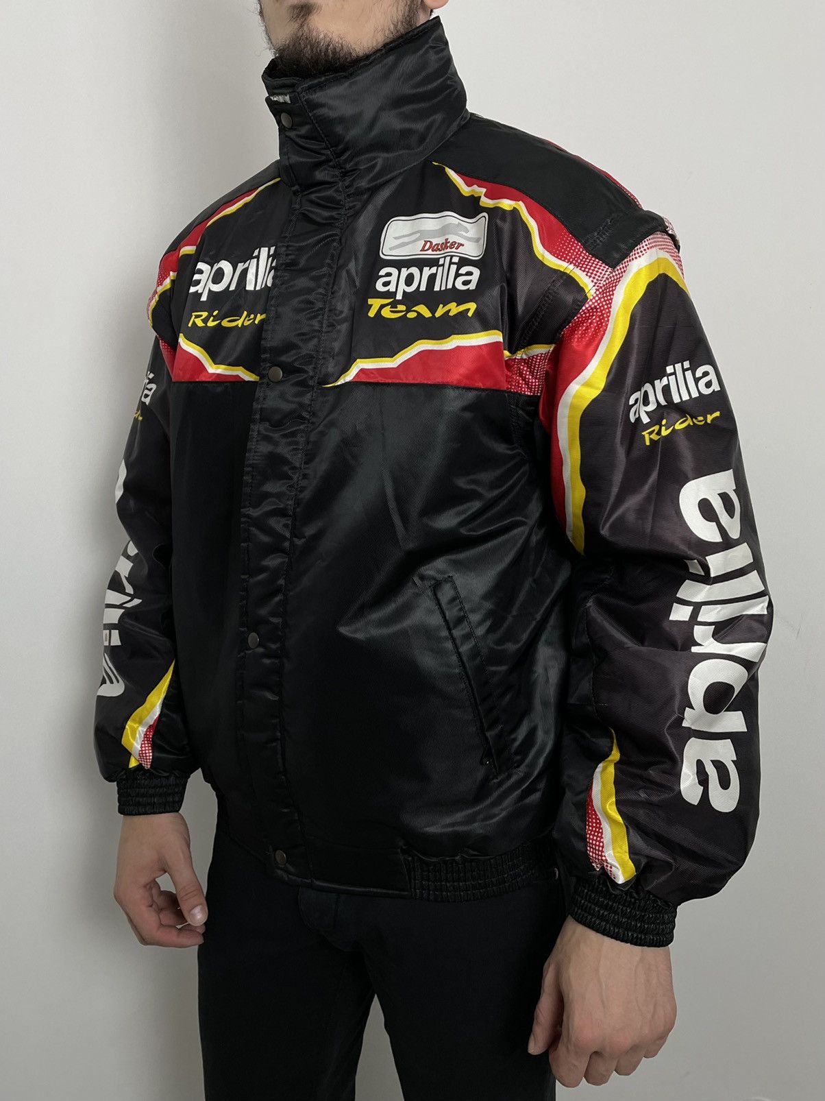 Other Aprilia Rare Racing Jacket bomber 1 in 2 vest Size US L / EU 52-54 / 3 - 7 Thumbnail