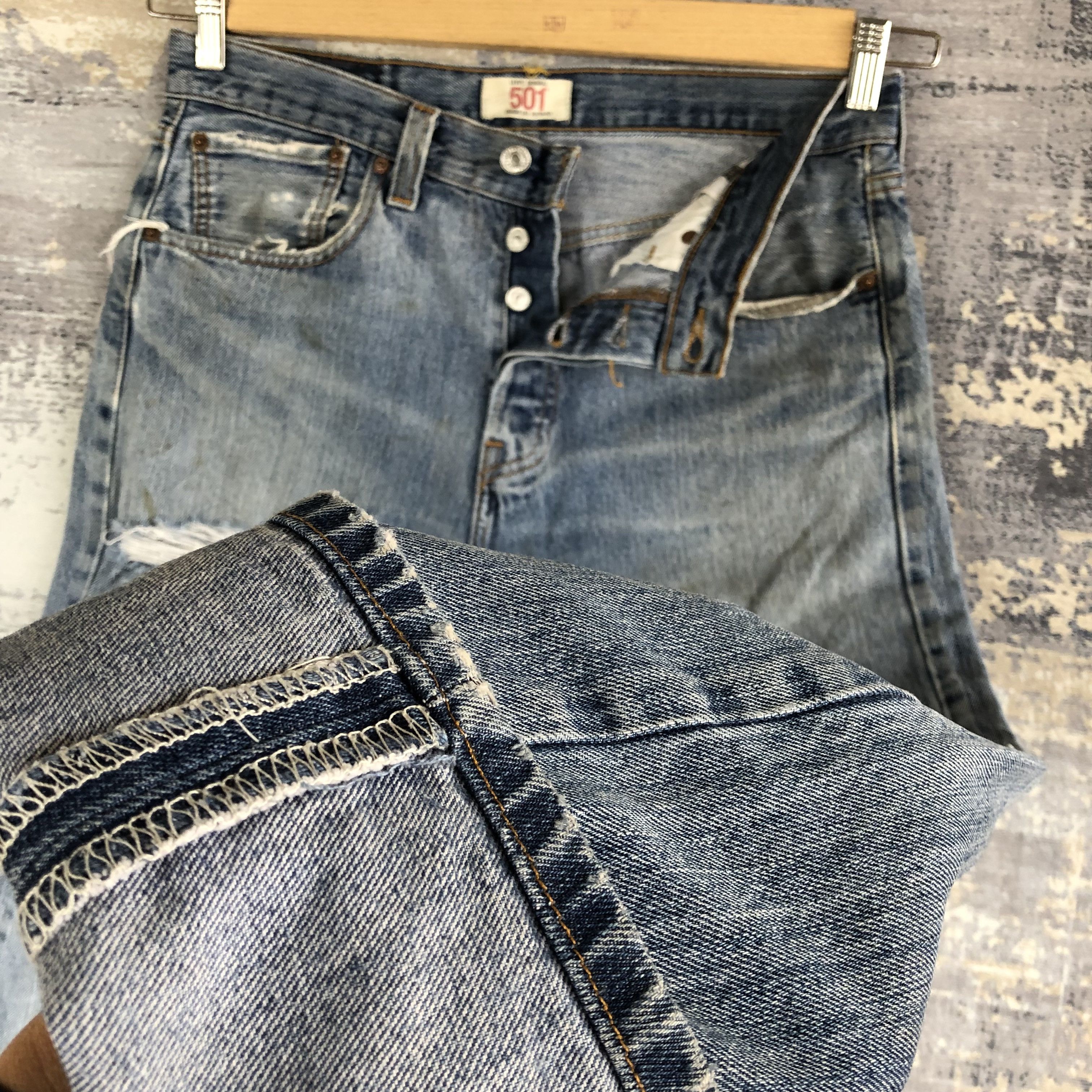 Jean Vintage Levis 501 Jeans Distressed Dirty Blue Levi's Denim Size US 32 / EU 48 - 8 Thumbnail