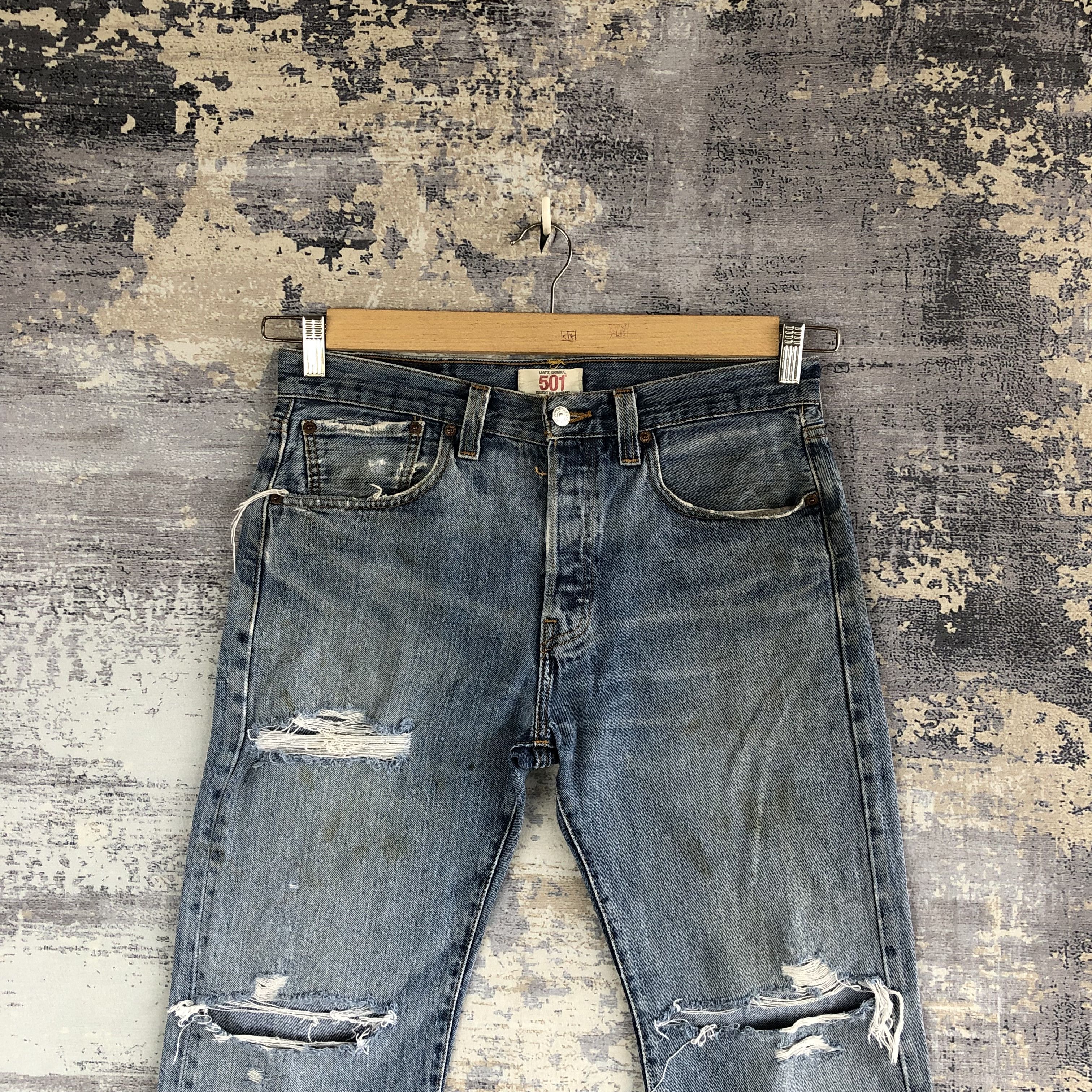 Jean Vintage Levis 501 Jeans Distressed Dirty Blue Levi's Denim Size US 32 / EU 48 - 3 Thumbnail