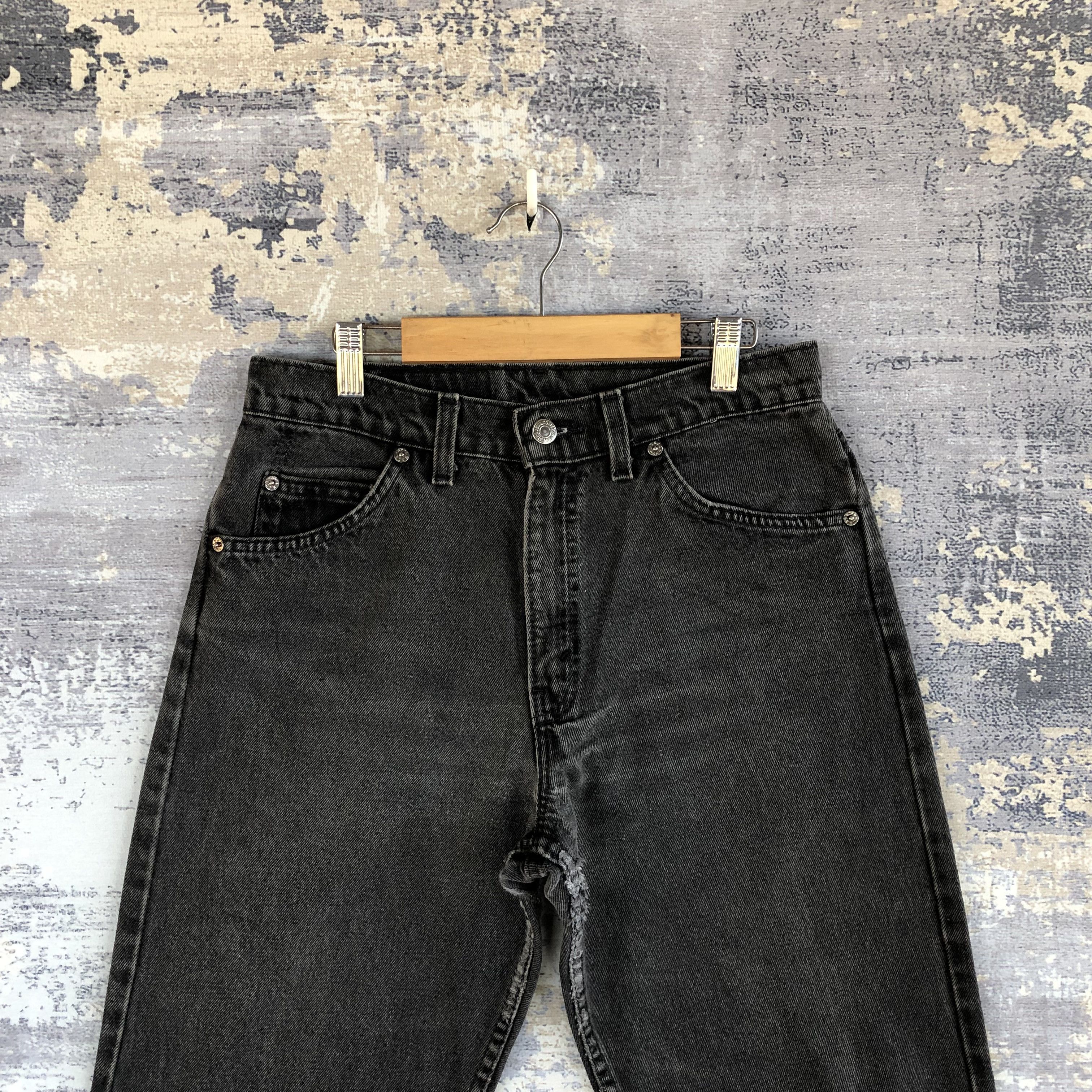 Levi's Levis 550 Faded Black Denim Distressed Orange Tab Jeans Size 26" / US 2 / IT 38 - 3 Thumbnail