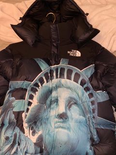 Supreme The North Face Statue of Liberty Baltoro Jacket Black