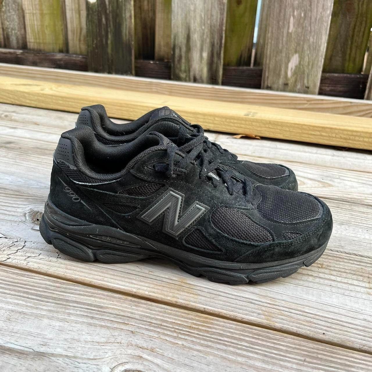 990 new balance triple black