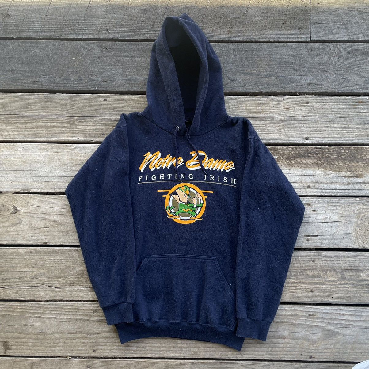 Vintage Vintage 90s Notre Dame Fighting Irish Hoodie Sweatshirt Size US S / EU 44-46 / 1 - 1 Thumbnail