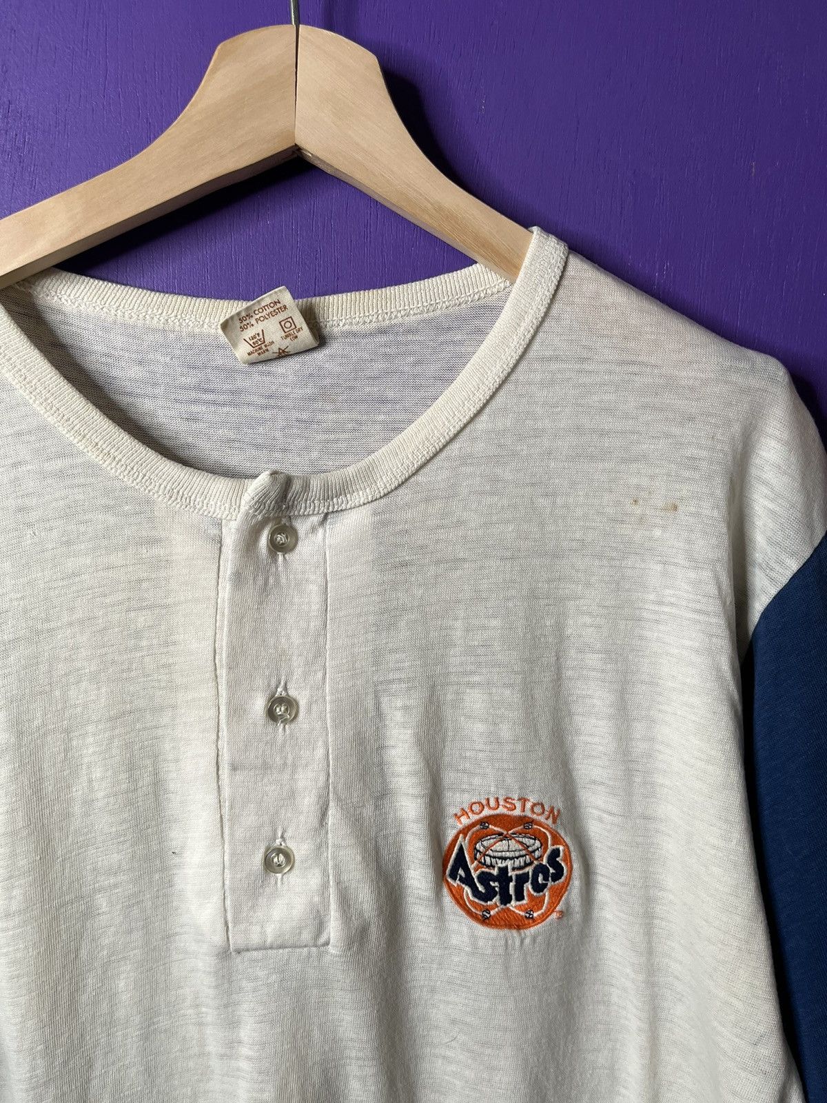 Logo 7 Vintage early 80s Houston Astros raglan t-shirt Size US L / EU 52-54 / 3 - 3 Thumbnail