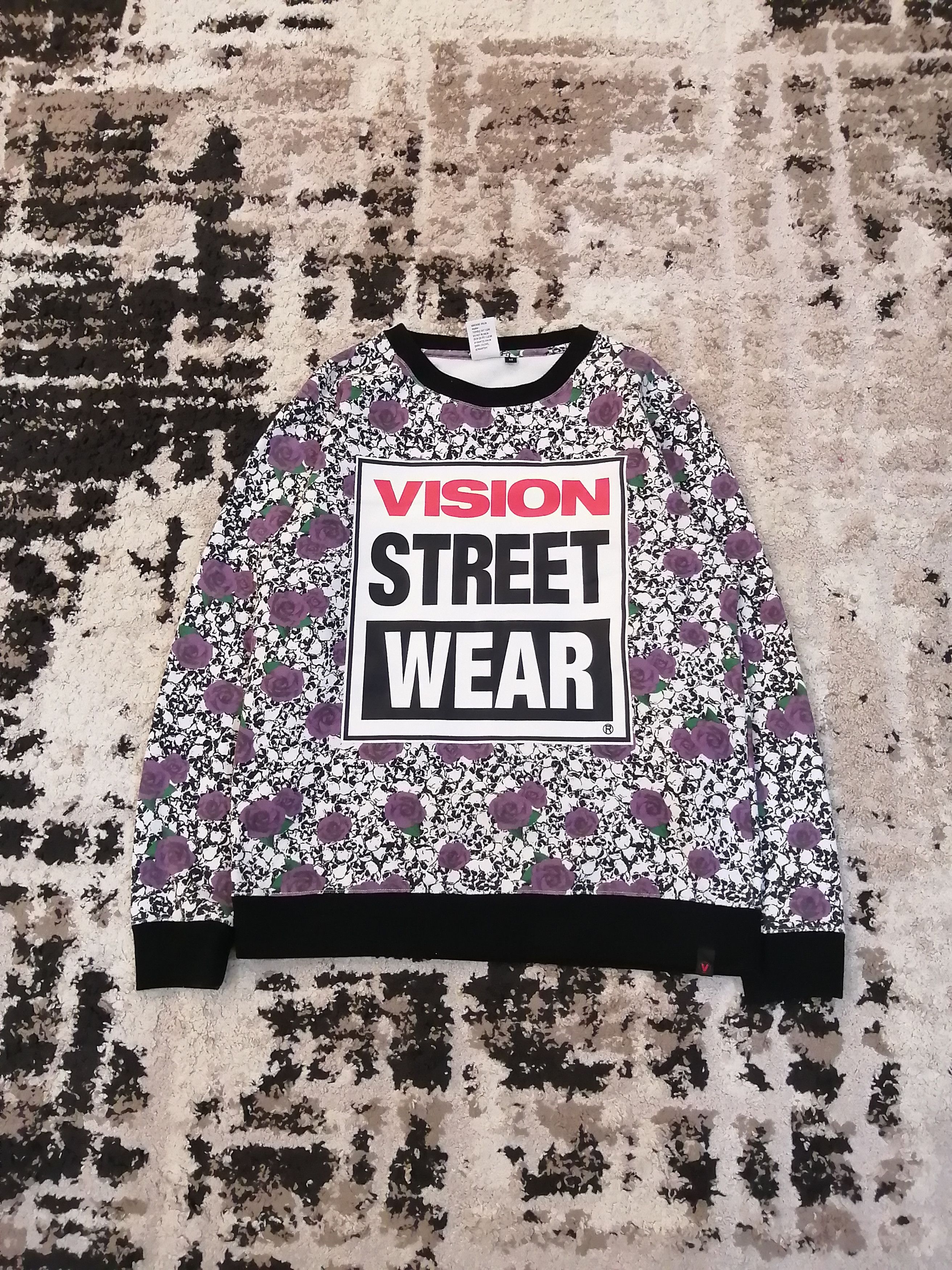 Vision Streetwear Vision Streetwear Skulls + Flower Sweatshirt - Size M Size US M / EU 48-50 / 2 - 9 Thumbnail