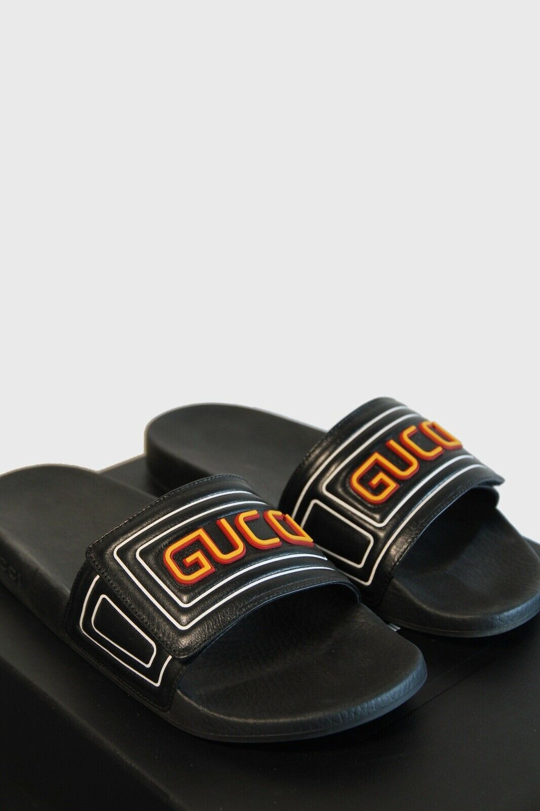 Gucci Gucci Logo Black Leather Slides Sandals Flip Flops Sz  display picture 1