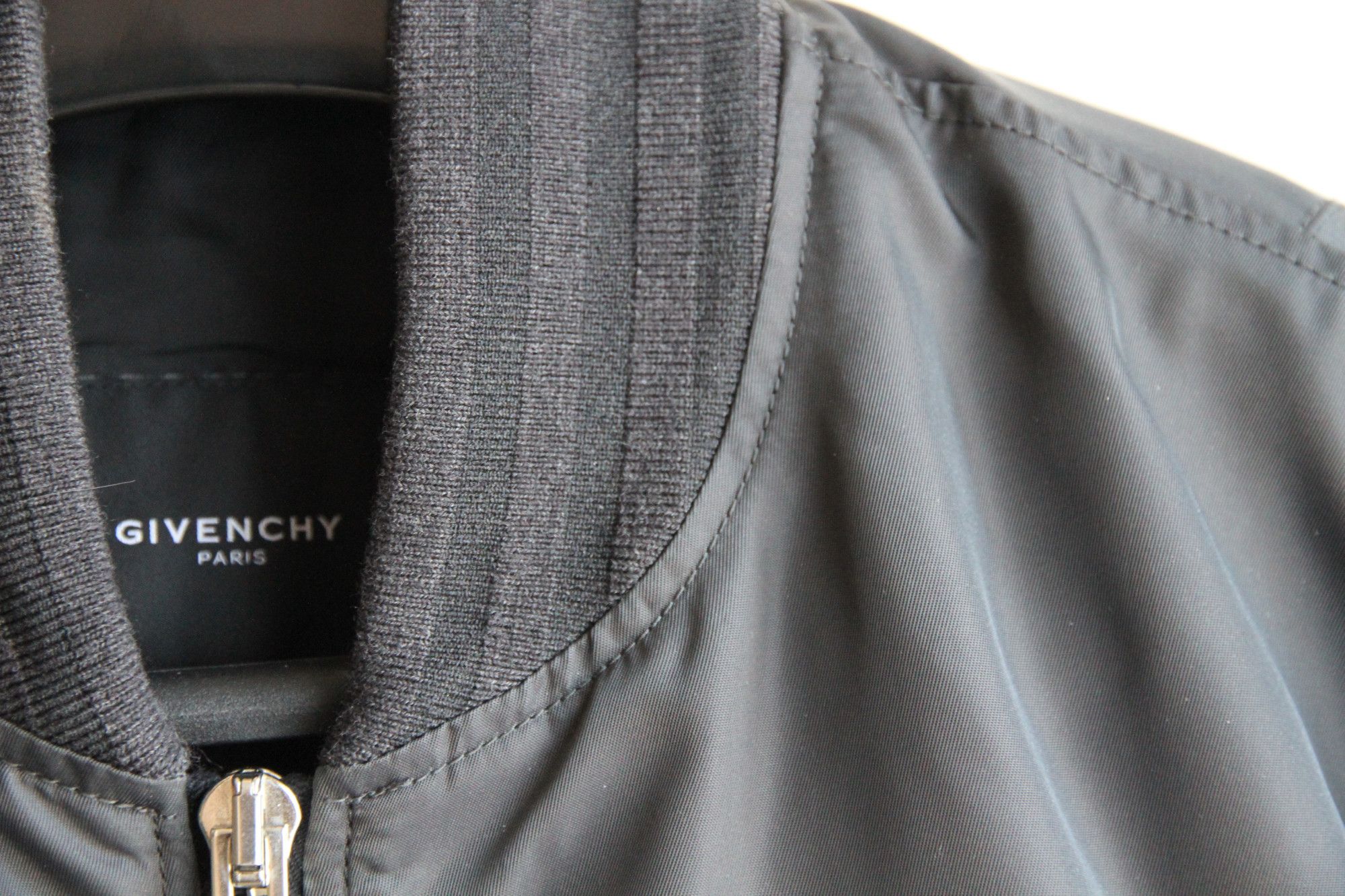 Givenchy $2k+ Army Green Grey MA-1 Bomber Flight Jacket M 48 50 Size US M / EU 48-50 / 2 - 10 Thumbnail