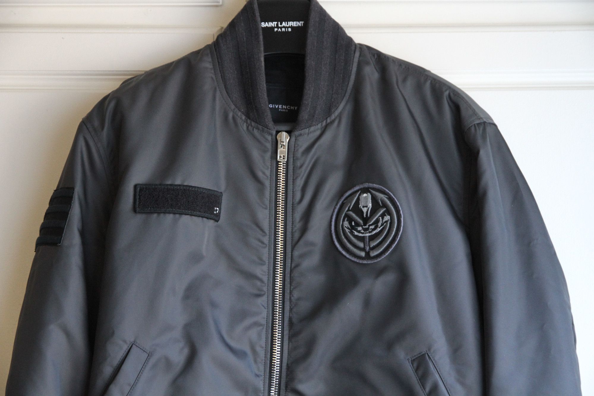 Givenchy $2k+ Army Green Grey MA-1 Bomber Flight Jacket M 48 50 Size US M / EU 48-50 / 2 - 5 Thumbnail