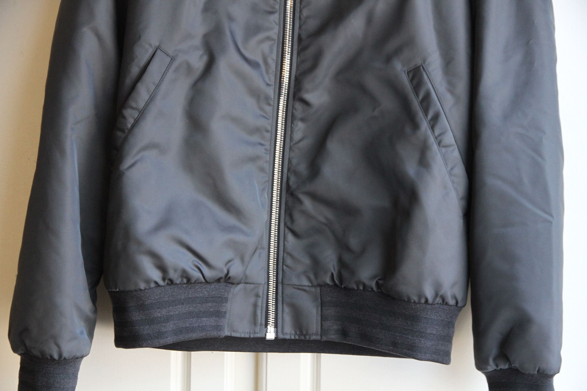 Givenchy $2k+ Army Green Grey MA-1 Bomber Flight Jacket M 48 50 Size US M / EU 48-50 / 2 - 6 Thumbnail
