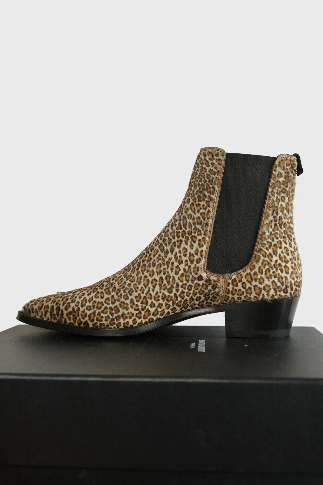 Celine × Hedi Slimane Celine Camargue Chelsea Boots babycat leopard Leather 9 42 Size US 9 / EU 42 - 8 Thumbnail