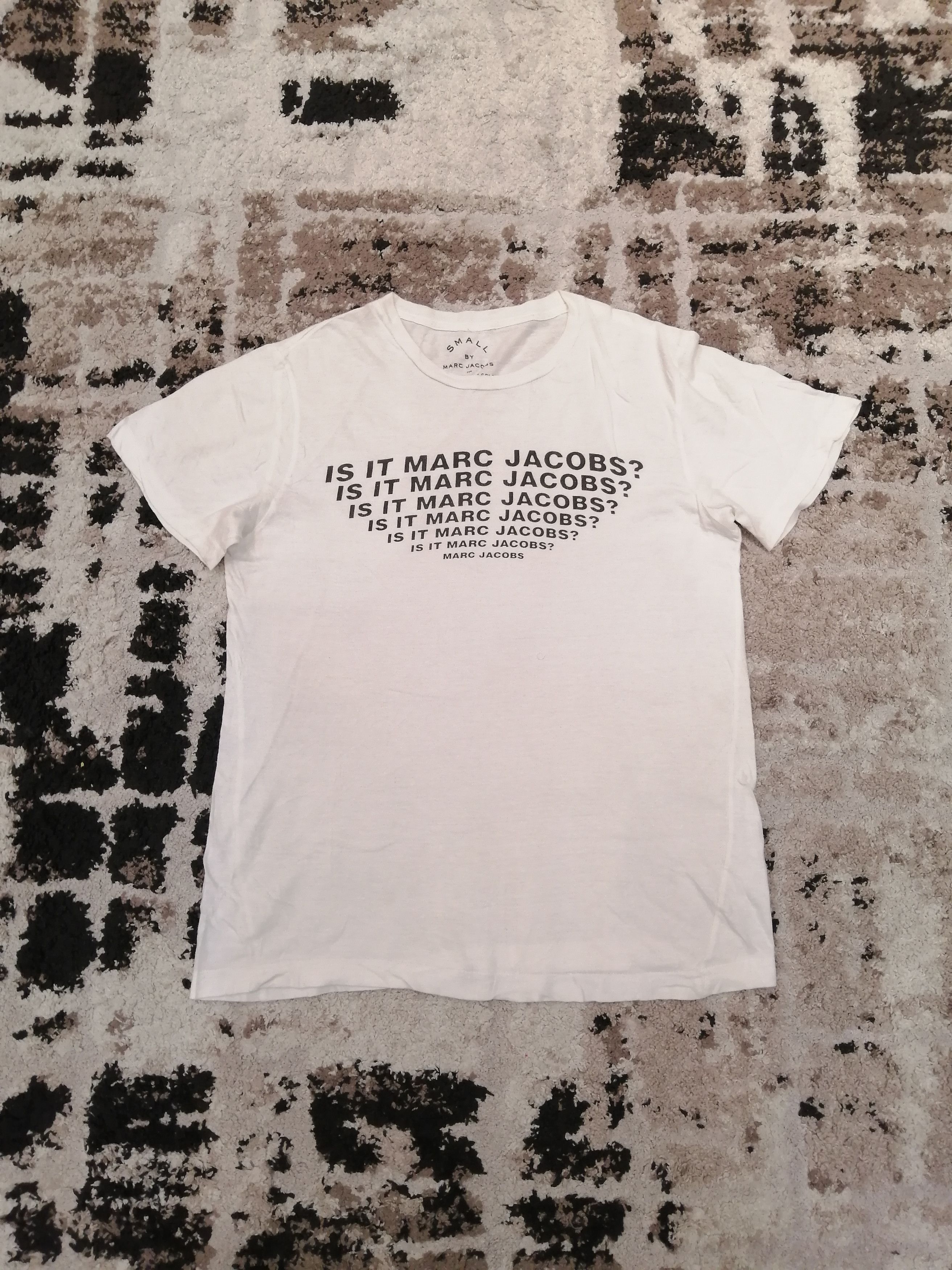 Marc Jacobs Marc Jacobs Spell Out Tshirt Size US S / EU 44-46 / 1 - 5 Thumbnail
