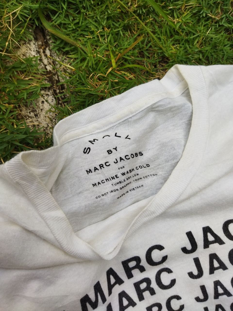 Marc Jacobs Marc Jacobs Spell Out Tshirt Size US S / EU 44-46 / 1 - 4 Thumbnail
