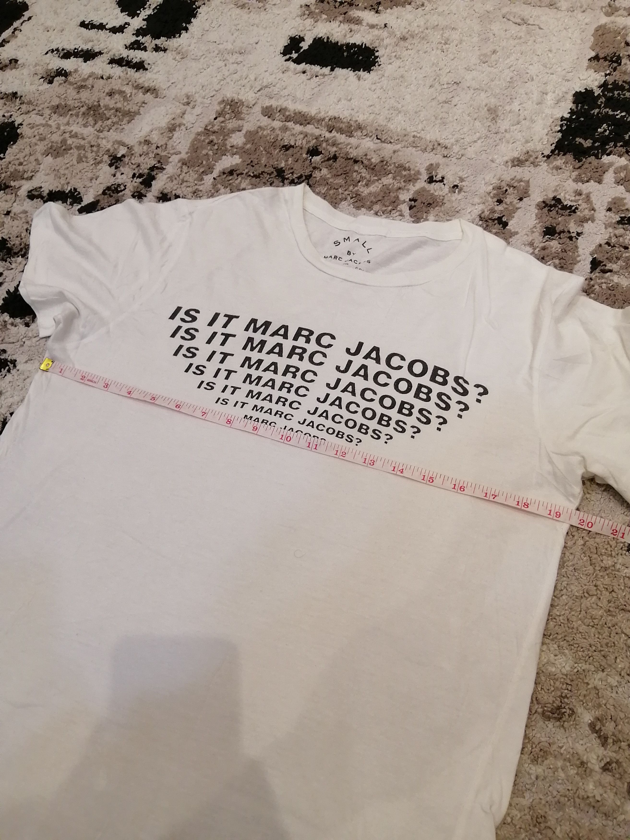 Marc Jacobs Marc Jacobs Spell Out Tshirt Size US S / EU 44-46 / 1 - 7 Thumbnail