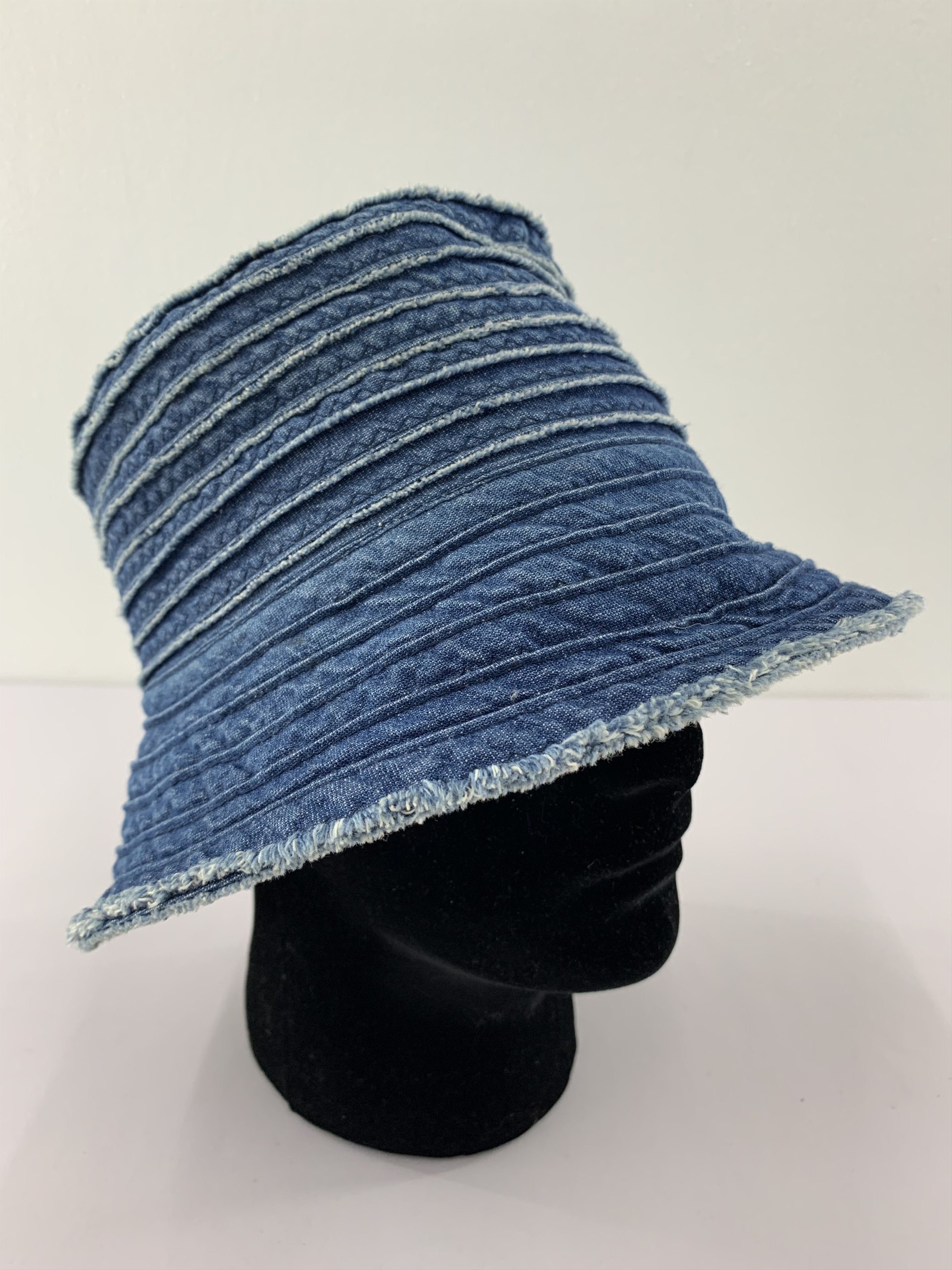 Other Hat Denim Distressed | Bucket Hat Size ONE SIZE - 2 Thumbnail