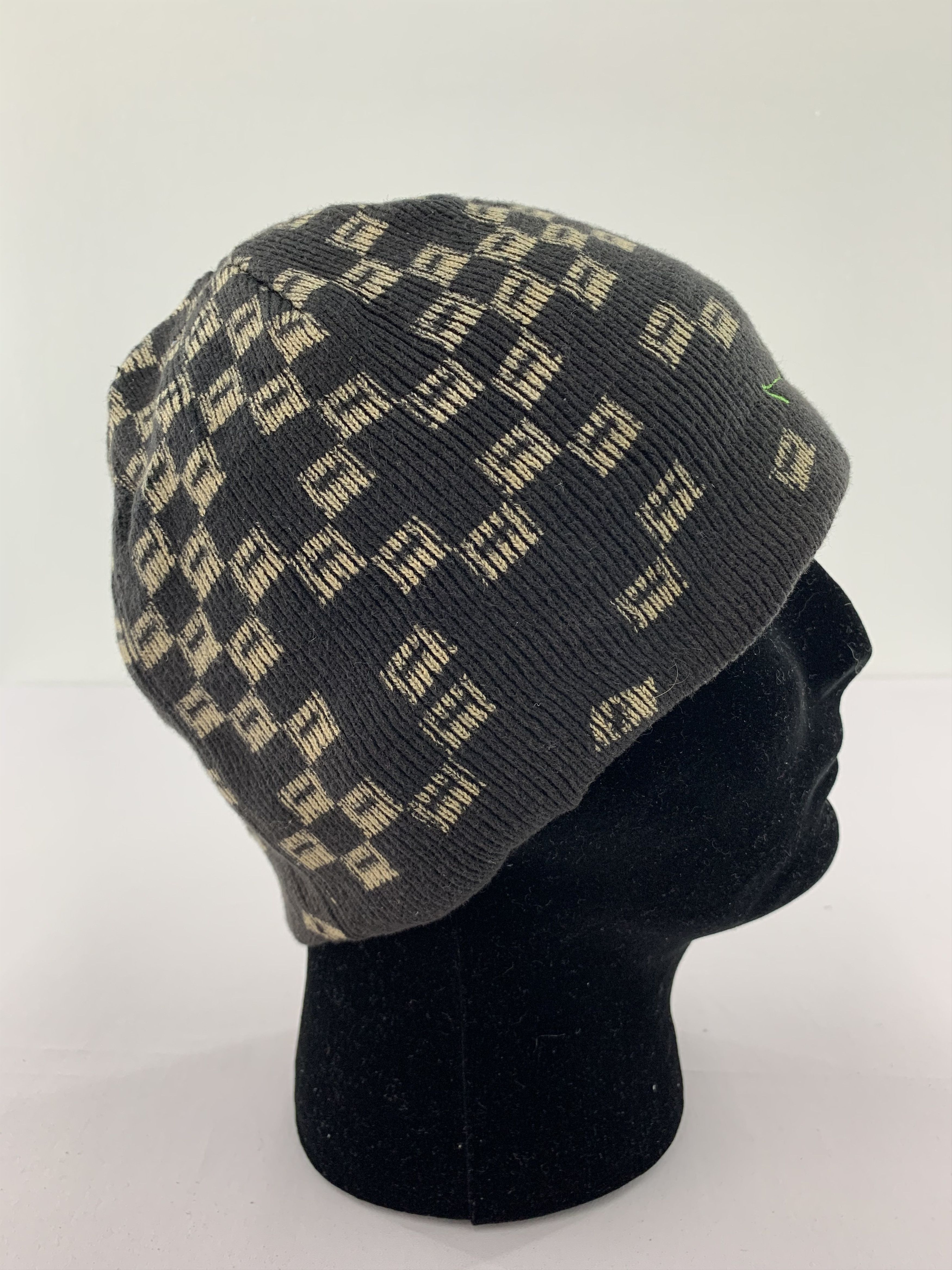 Japanese Brand × Nixon Vintage 90s Nixon Beanie Hat Size ONE SIZE - 1 Thumbnail