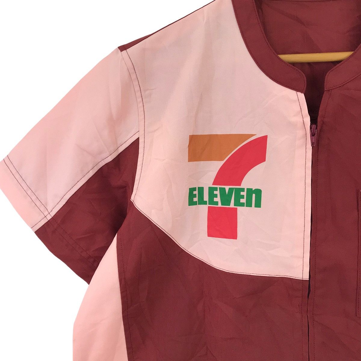 Vintage Vtg 90’ 7 ELEVEN WORKER WORKWEAR Maroon Jacket Windbreaker Size US L / EU 52-54 / 3 - 5 Thumbnail