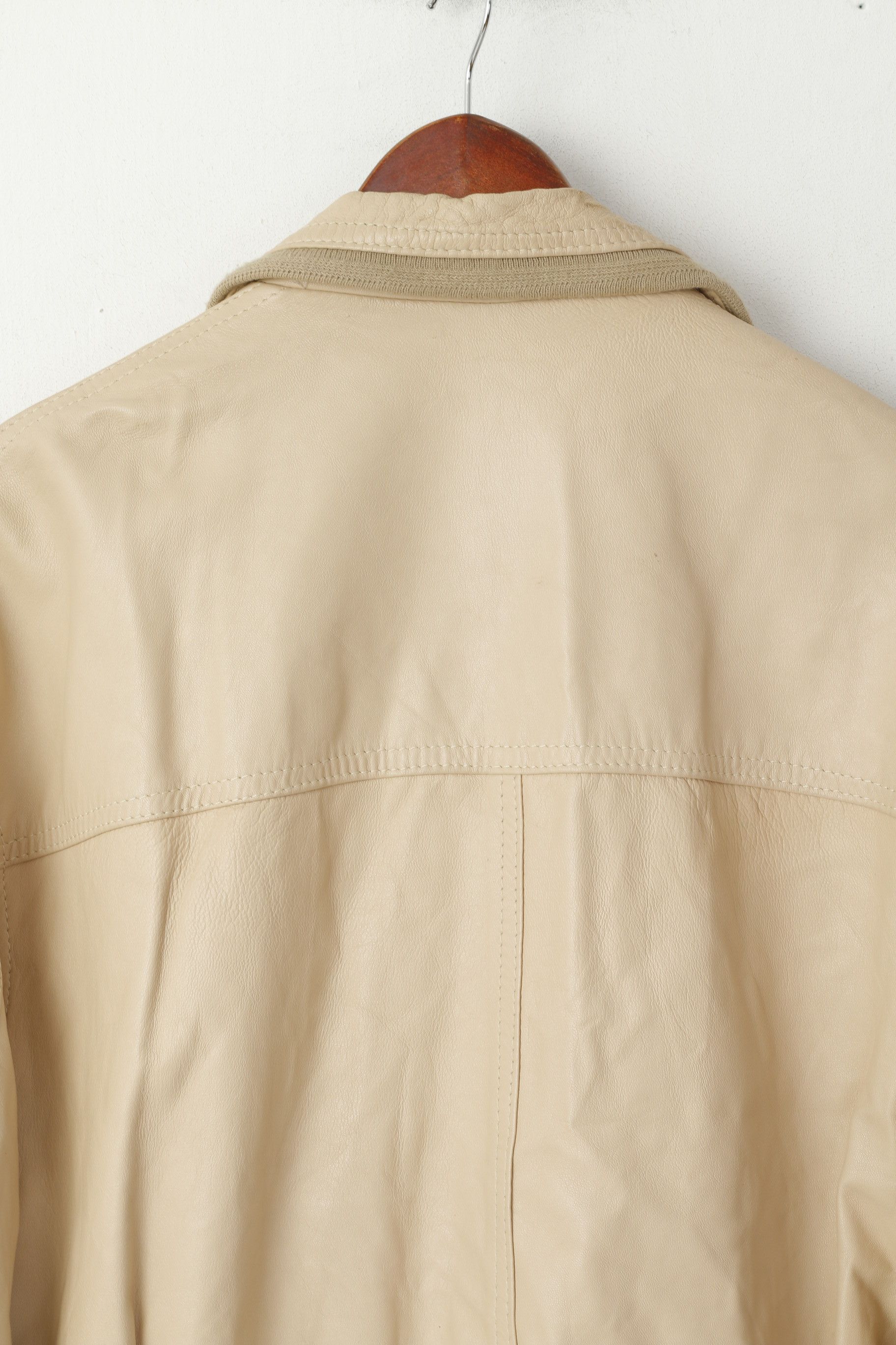 Other Vintage Men 50 M Leather Jacket Beige Bomber Pockets 5194 Size US M / EU 48-50 / 2 - 6 Thumbnail