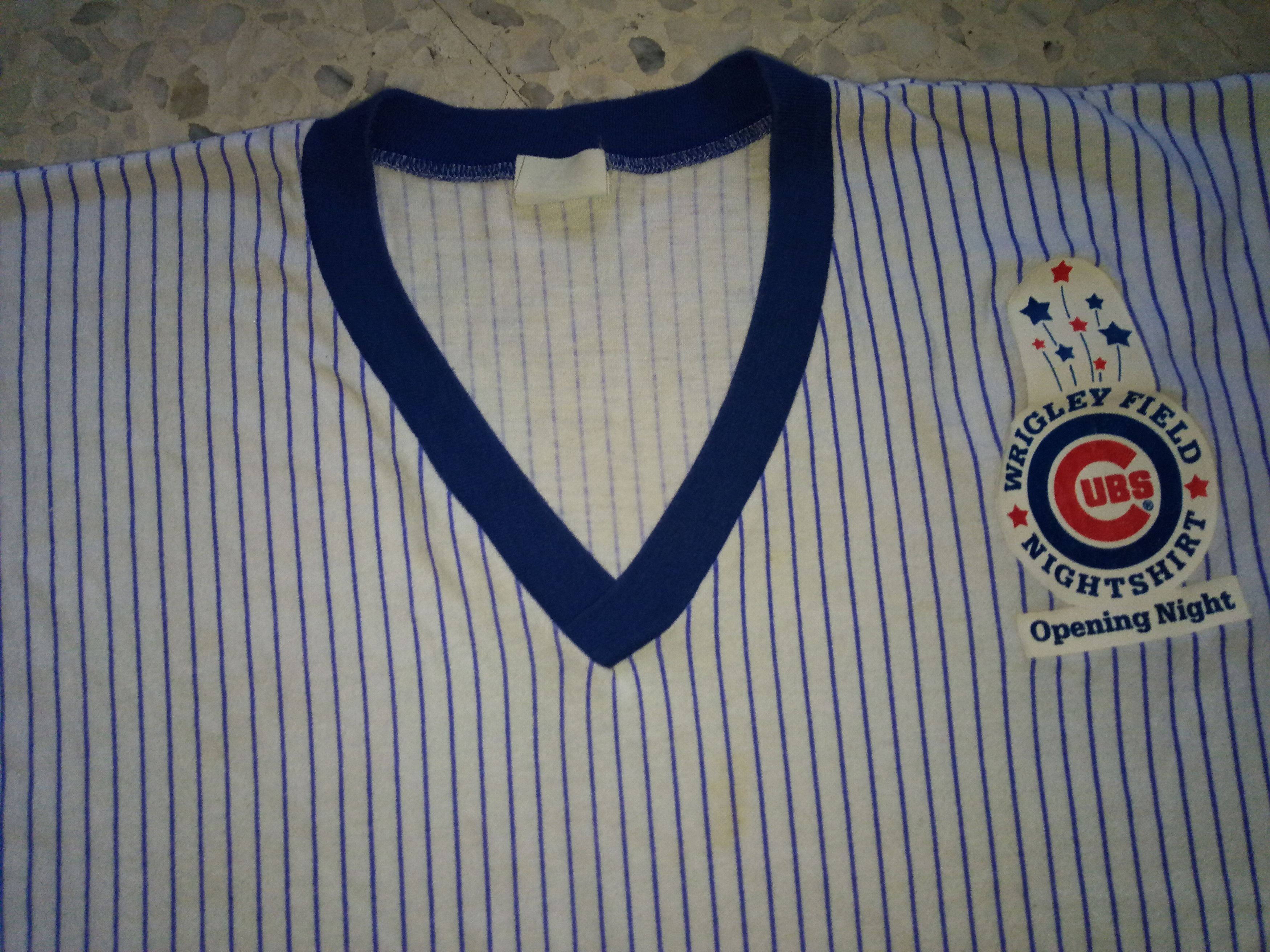 Vintage Vintage MLB Chicago Cubs Women baseball fan nightwear Size ONE SIZE - 2 Thumbnail