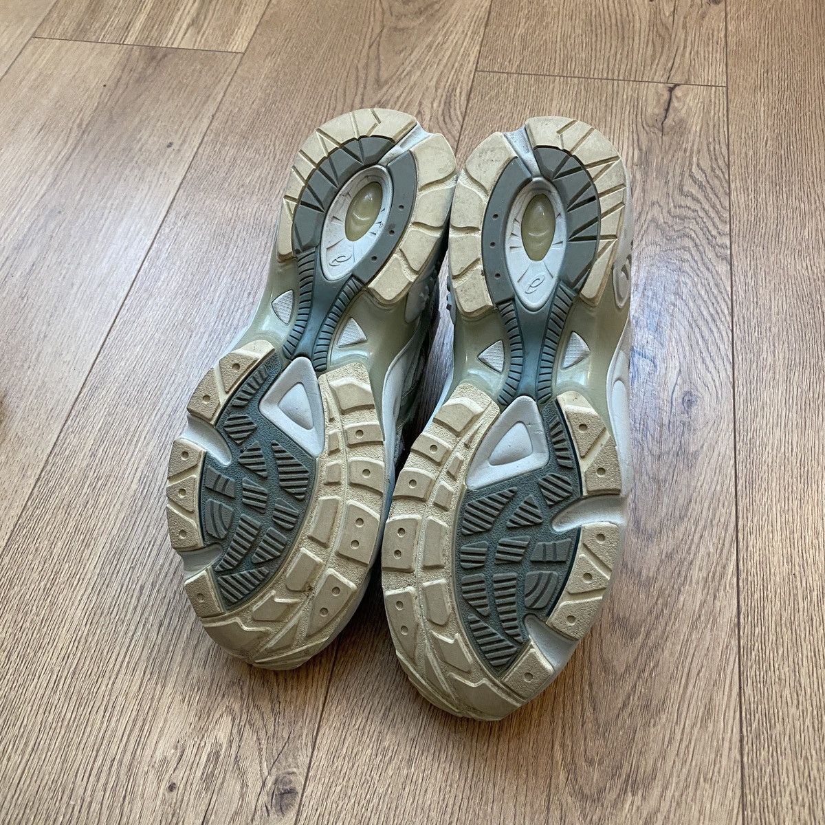 レアasics gmbh gel-kayano 5 og lichen rock