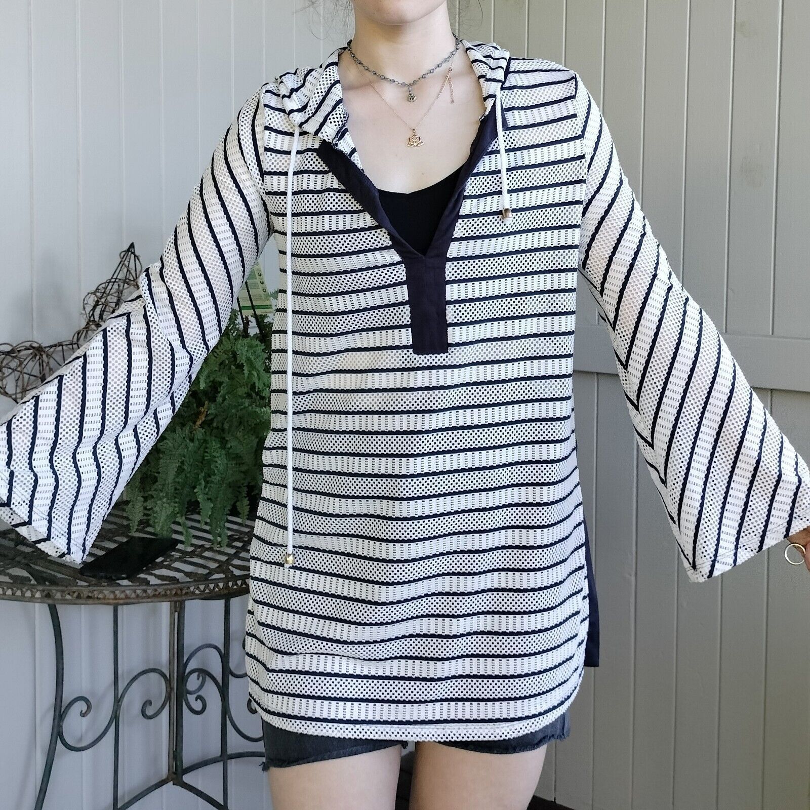 Designer Sandiva Size M Top Tunic White Blue Striped Bell Sleeve Mesh Size M / US 6-8 / IT 42-44 - 1 Thumbnail