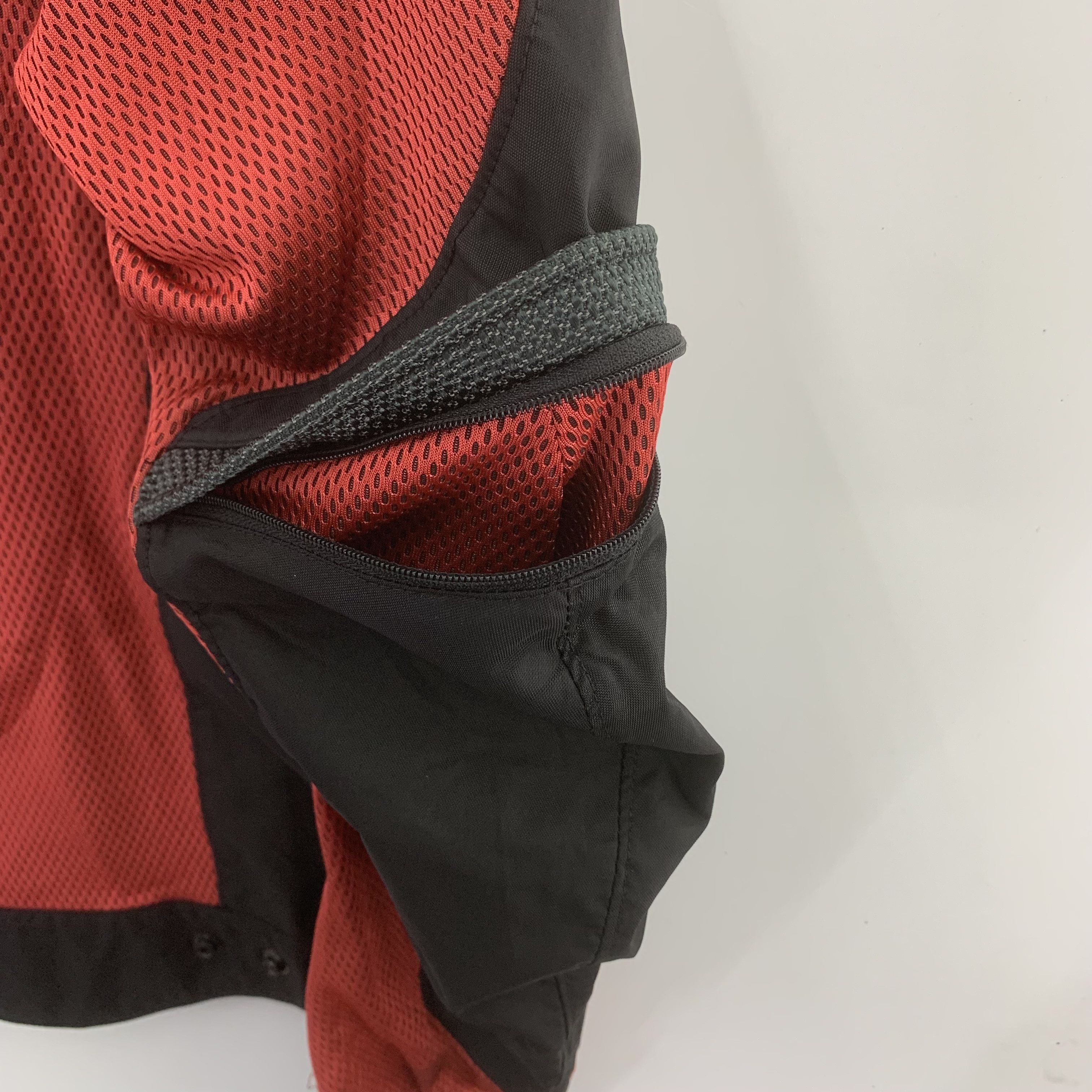 Dainese Dainese Safety Equipment Jacket Size US S / EU 44-46 / 1 - 16 Thumbnail