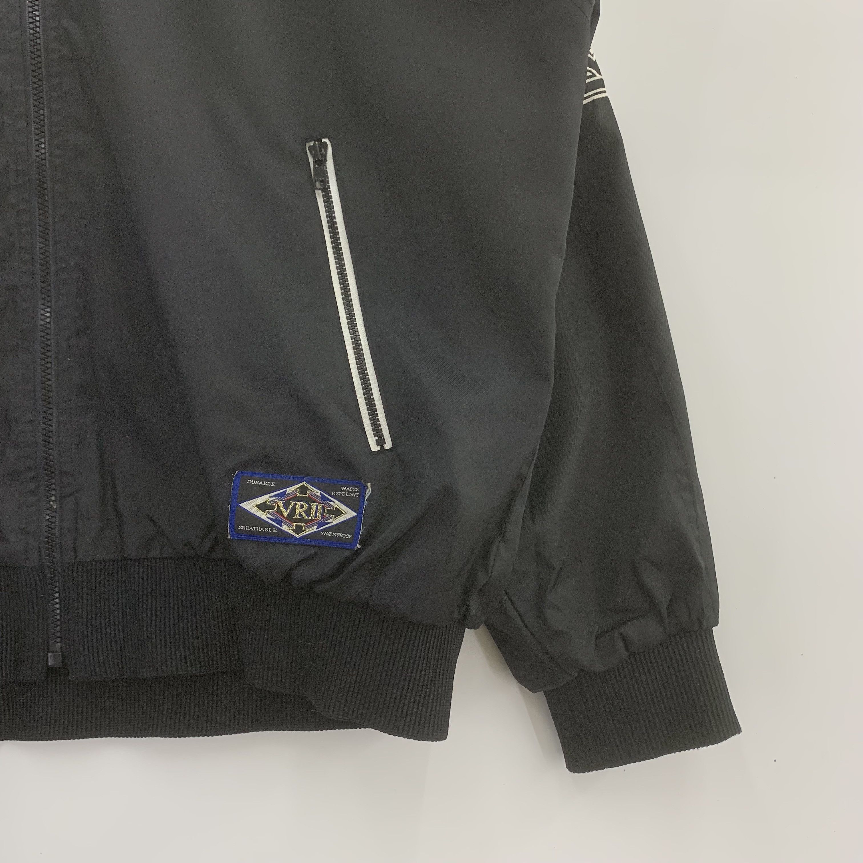 Japanese Brand Vintage 90s Kappa Windbreaker Jacket Size US L / EU 52-54 / 3 - 8 Thumbnail