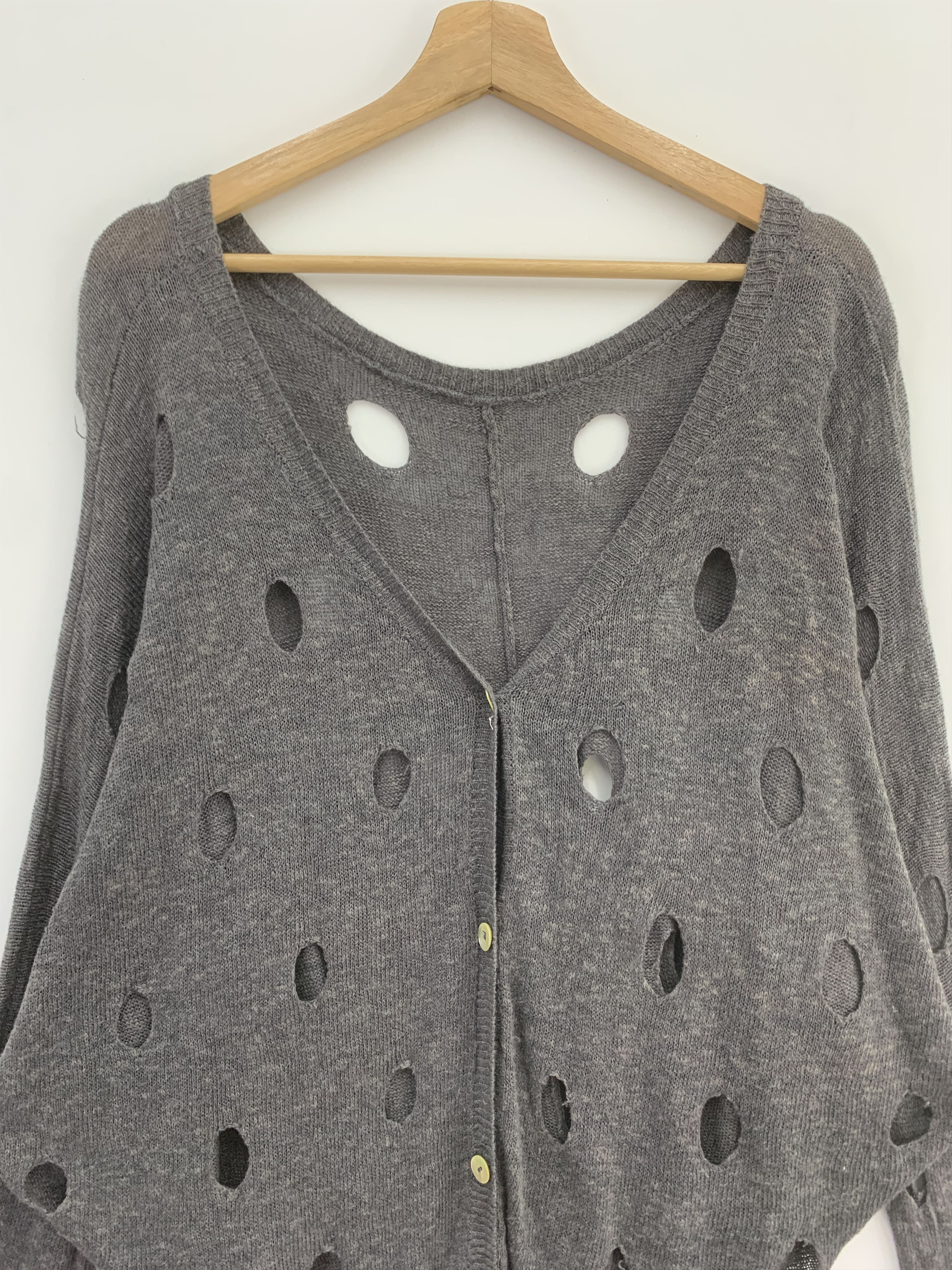 Aran Isles Knitwear Vintage Wool Distressed Cardigan Rare Design Size US S / EU 44-46 / 1 - 3 Thumbnail
