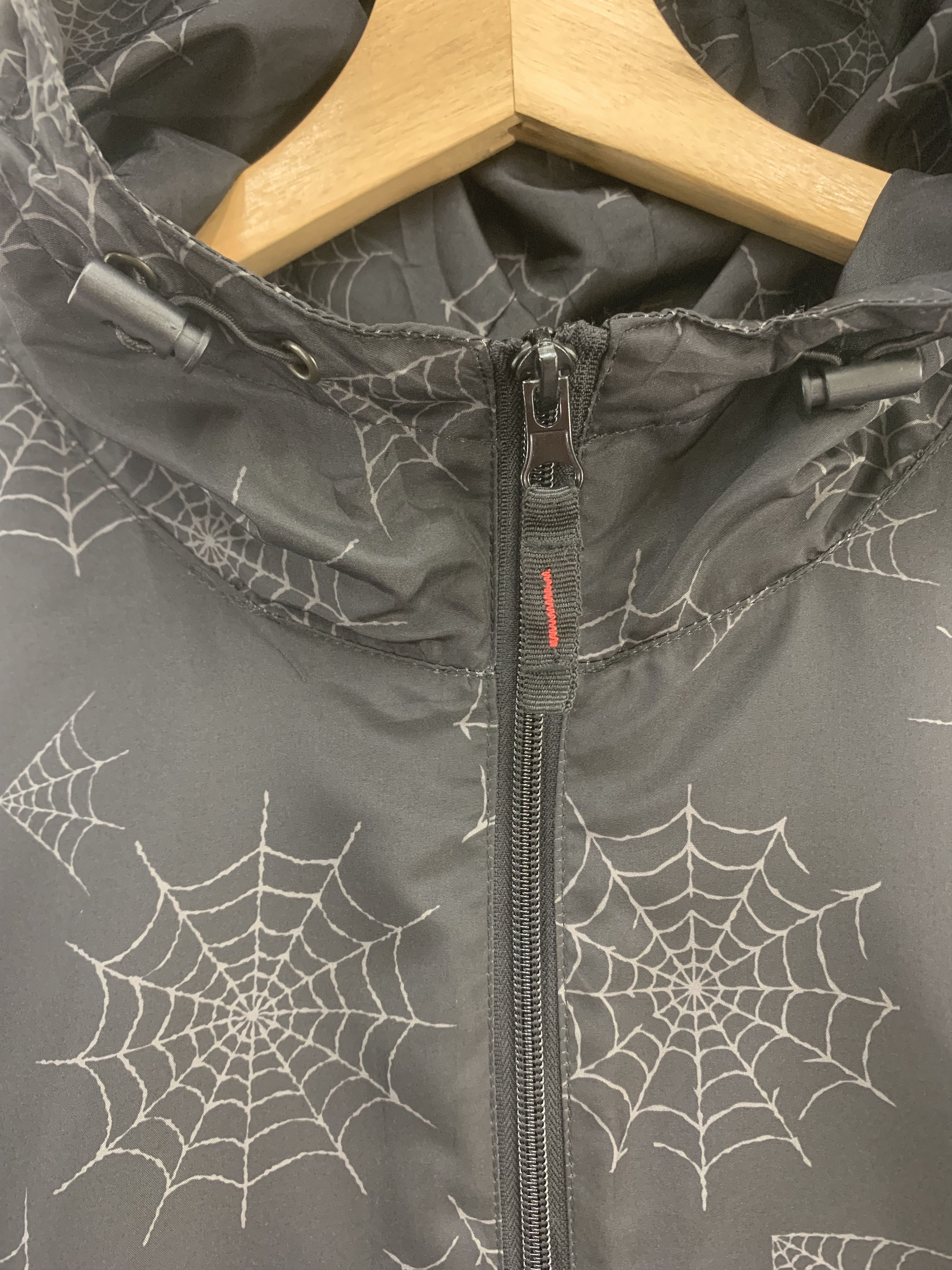 Japanese Brand Cinema Windbreaker Jacket Sweater Spider Print Size US L / EU 52-54 / 3 - 4 Thumbnail
