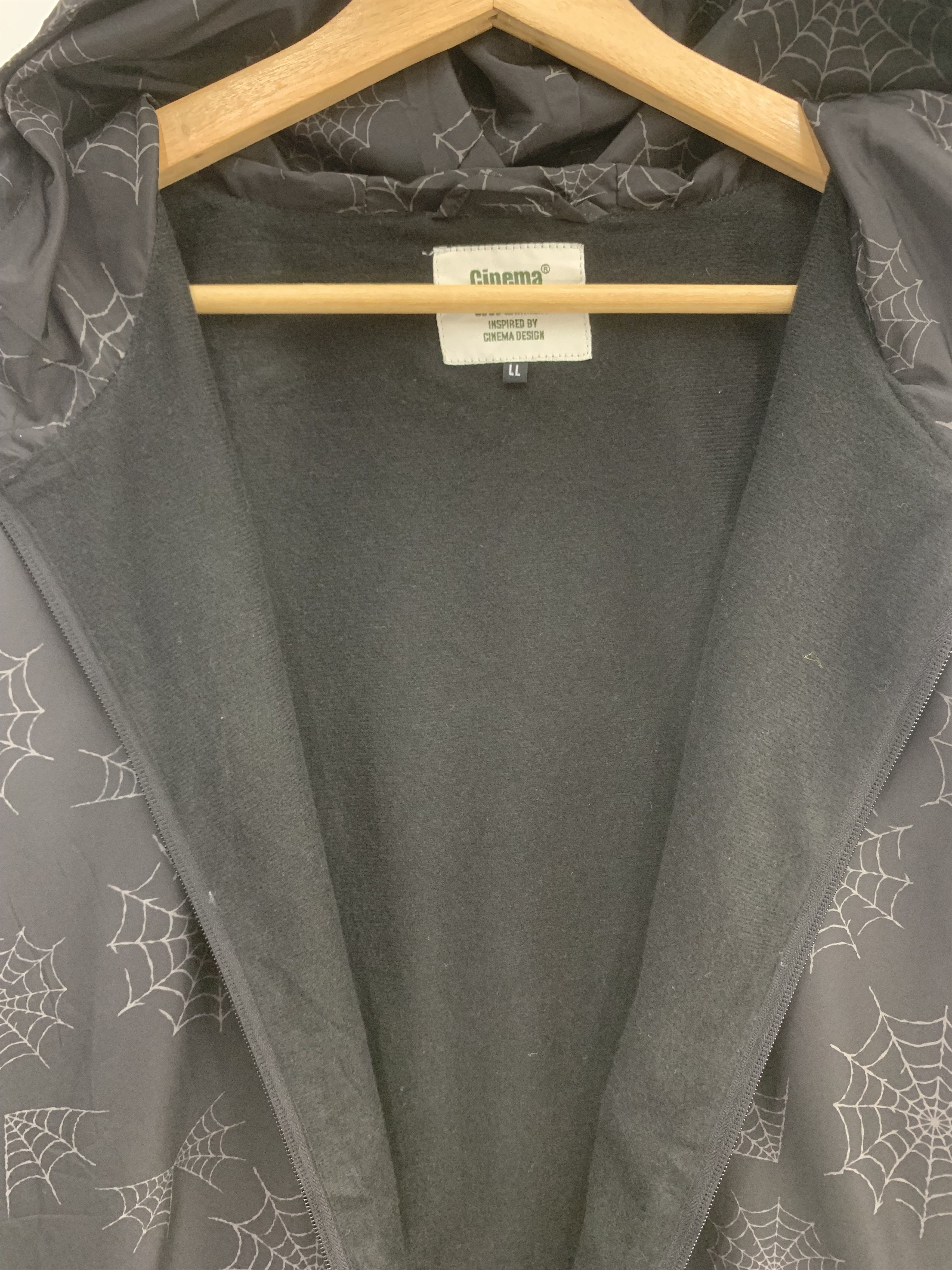 Japanese Brand Cinema Windbreaker Jacket Sweater Spider Print Size US L / EU 52-54 / 3 - 5 Thumbnail