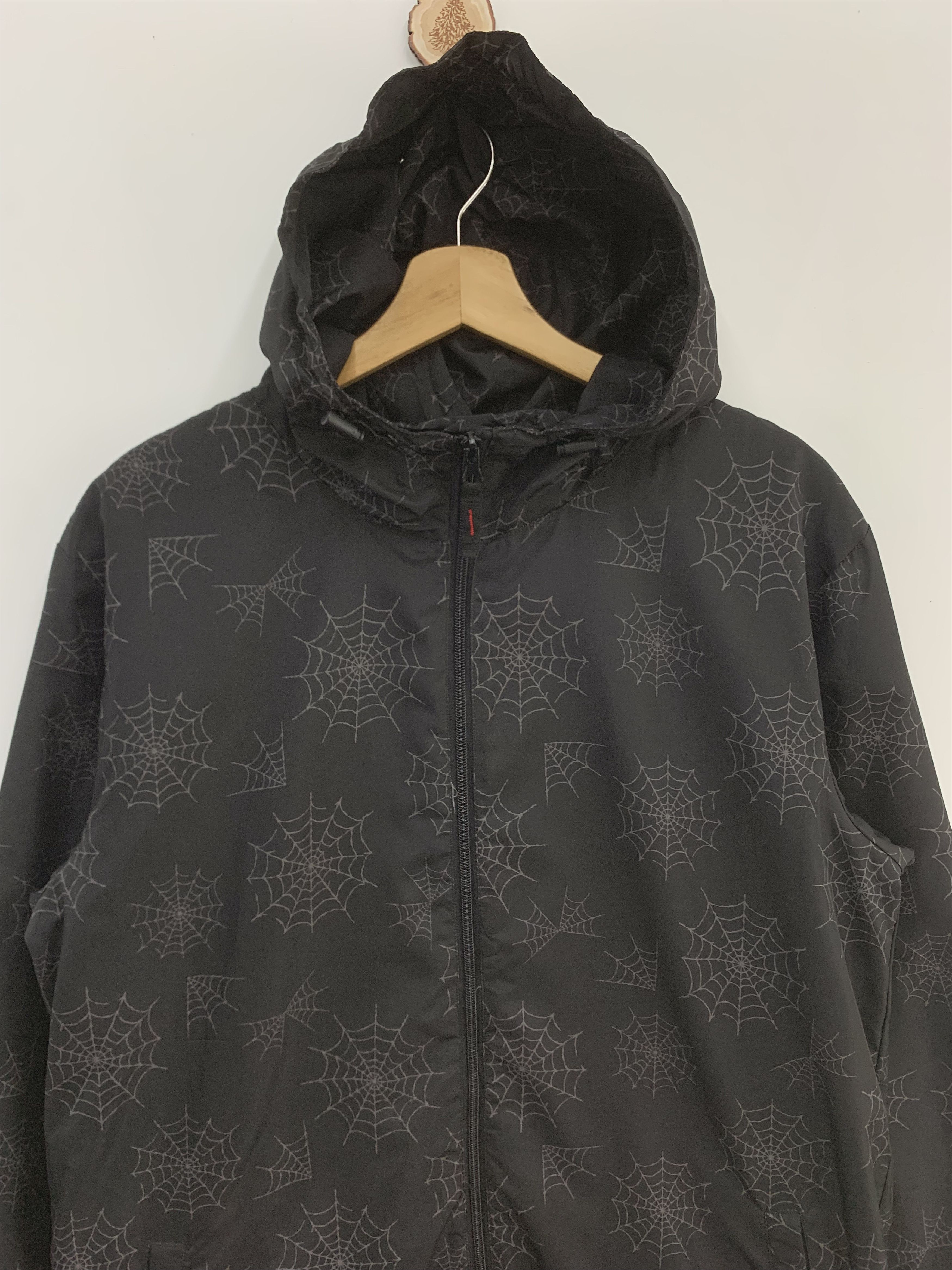 Japanese Brand Cinema Windbreaker Jacket Sweater Spider Print Size US L / EU 52-54 / 3 - 2 Thumbnail