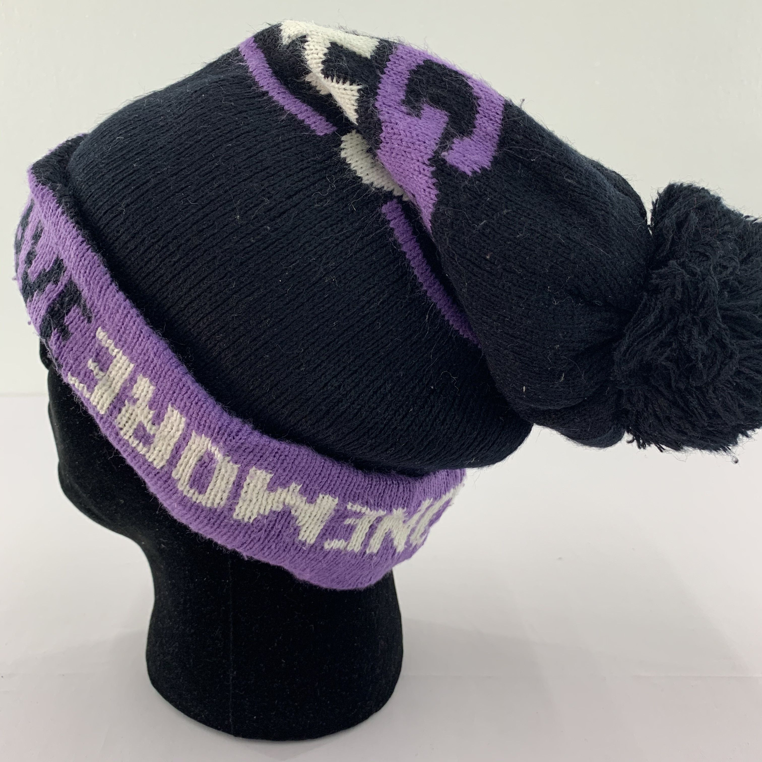 Japanese Brand T&C Surf Beanie Hat Size ONE SIZE - 1 Thumbnail