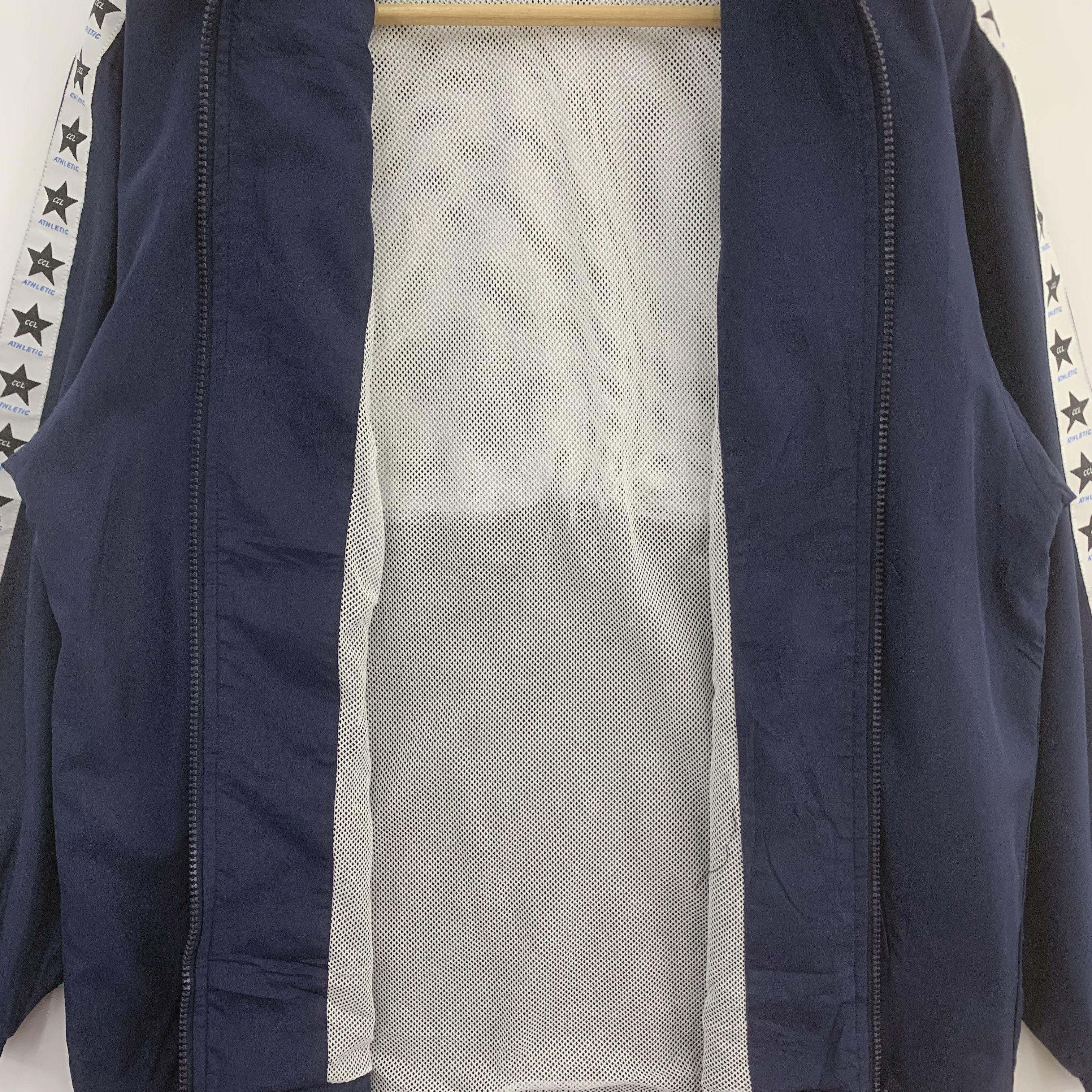 Japanese Brand Vintage 90s CCL Track Top Jacket Windbreaker Size US S / EU 44-46 / 1 - 6 Thumbnail