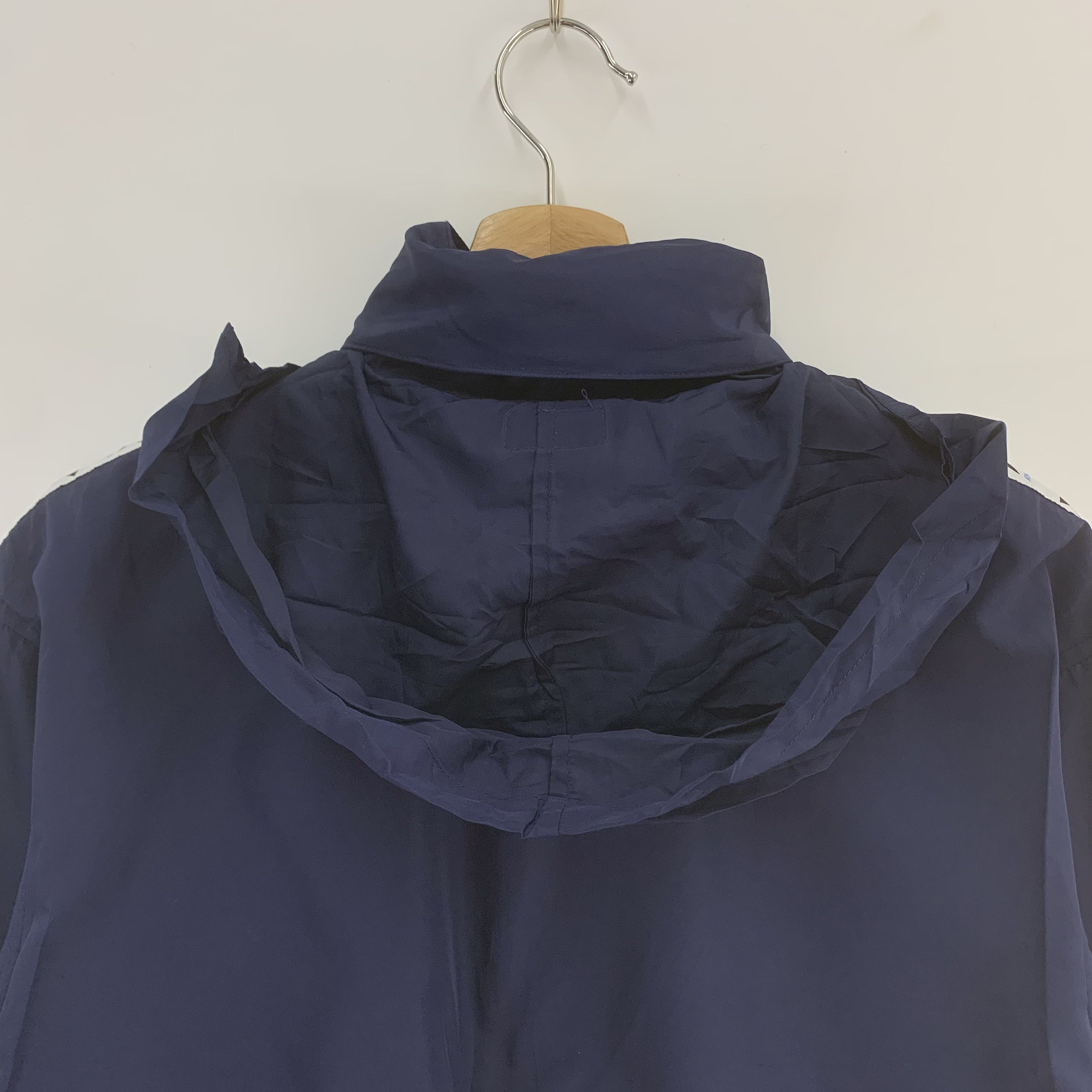 Japanese Brand Vintage 90s CCL Track Top Jacket Windbreaker Size US S / EU 44-46 / 1 - 9 Thumbnail
