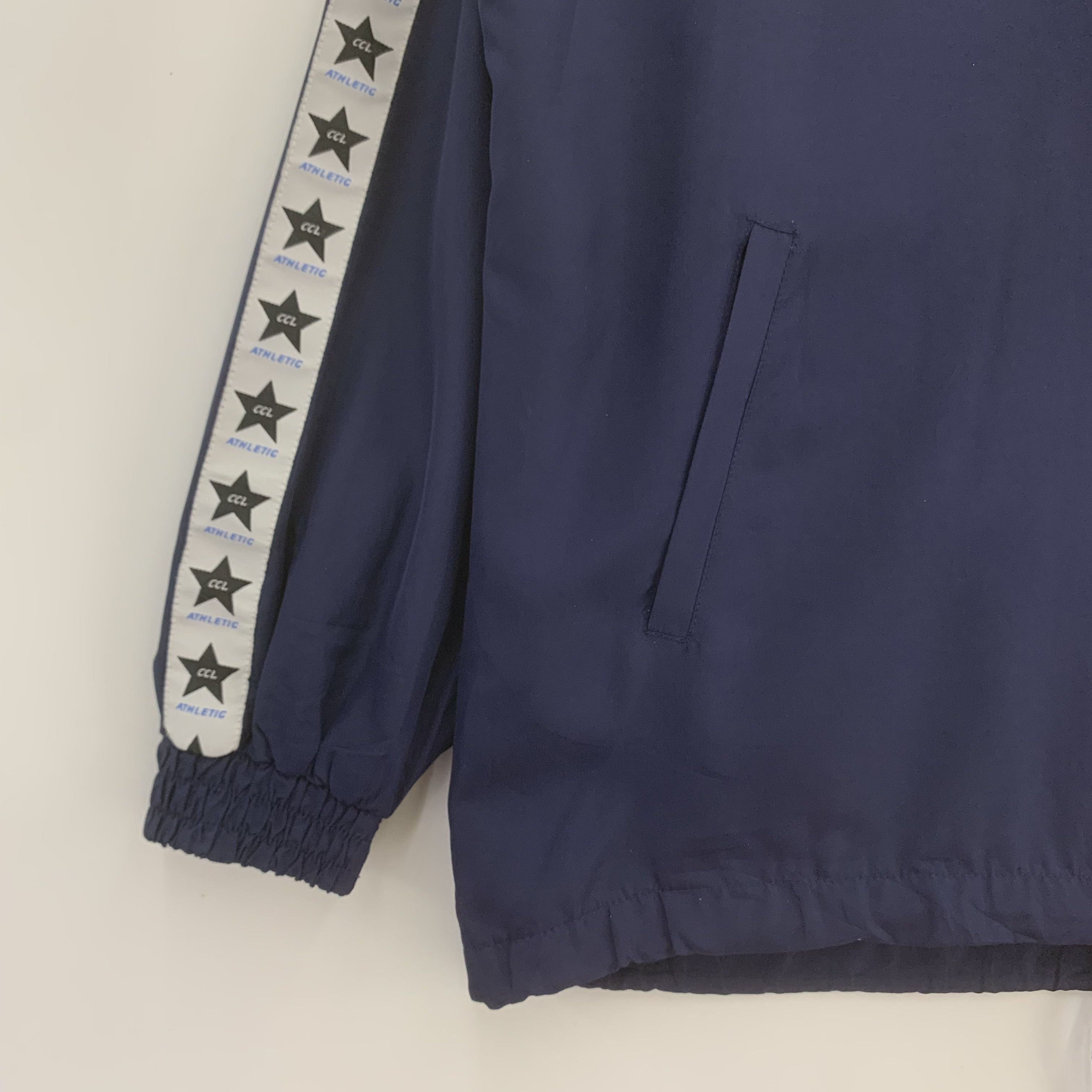 Japanese Brand Vintage 90s CCL Track Top Jacket Windbreaker Size US S / EU 44-46 / 1 - 4 Thumbnail