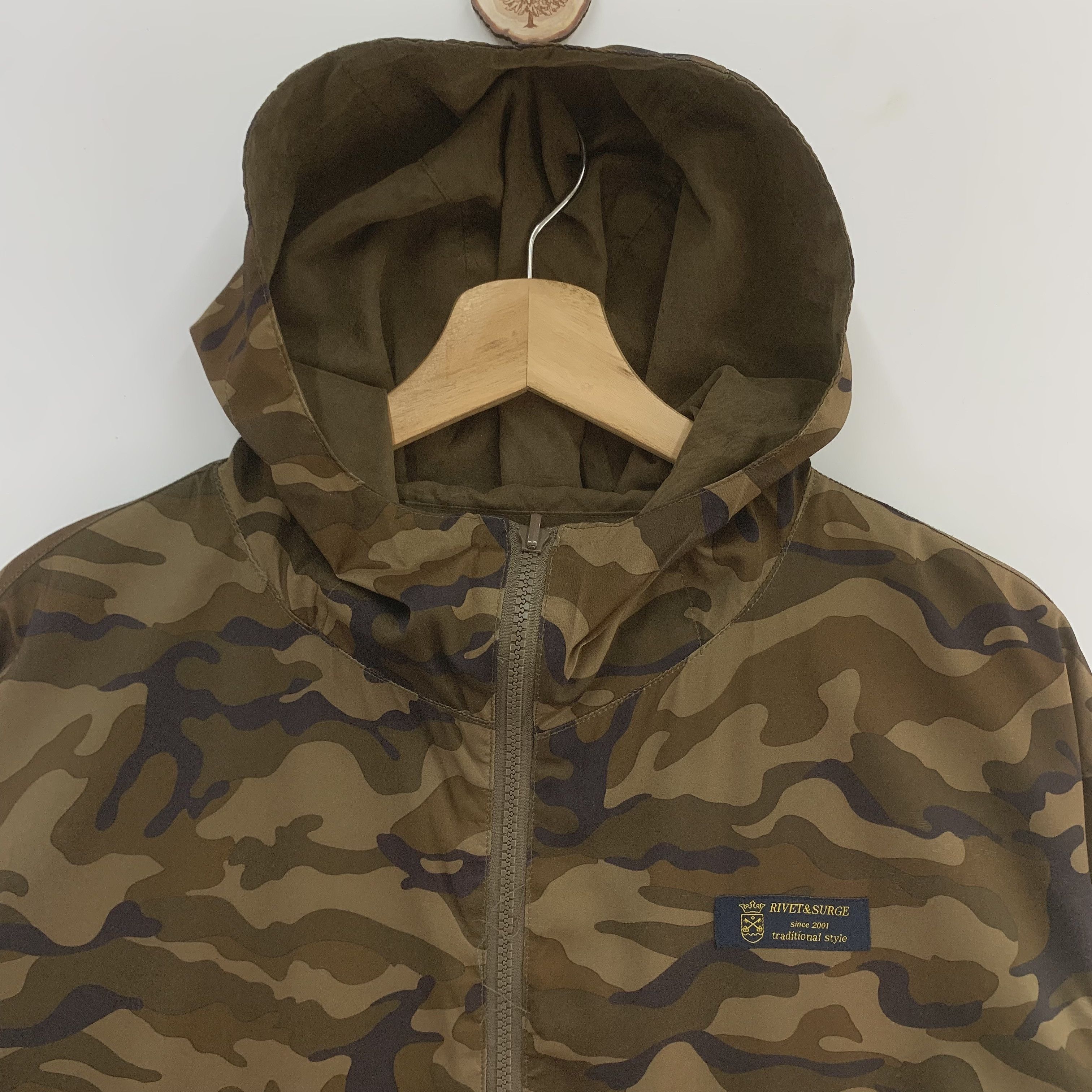 Japanese Brand Rivet & Surge Reversible Jacket Windbreaker Camo Size US M / EU 48-50 / 2 - 3 Thumbnail