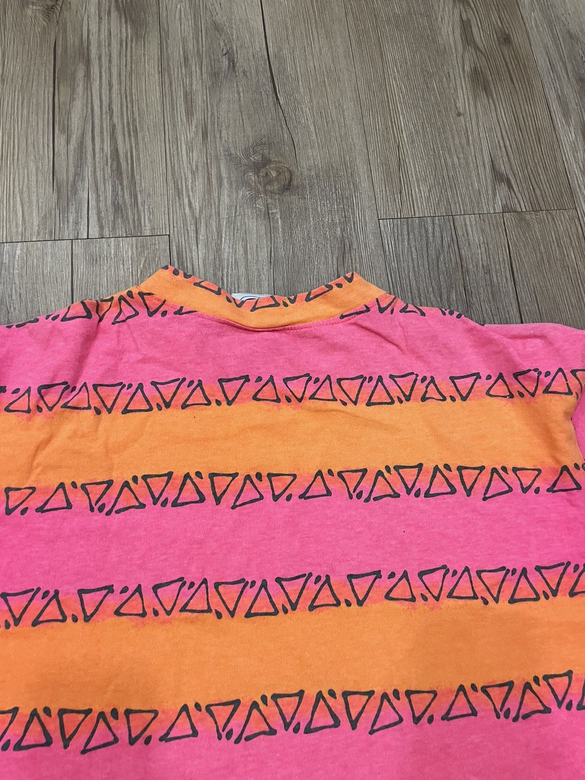 Vintage Vintage Pacitic Heat Single Stitch Pop Art Striped T shirt Size US L / EU 52-54 / 3 - 13 Thumbnail