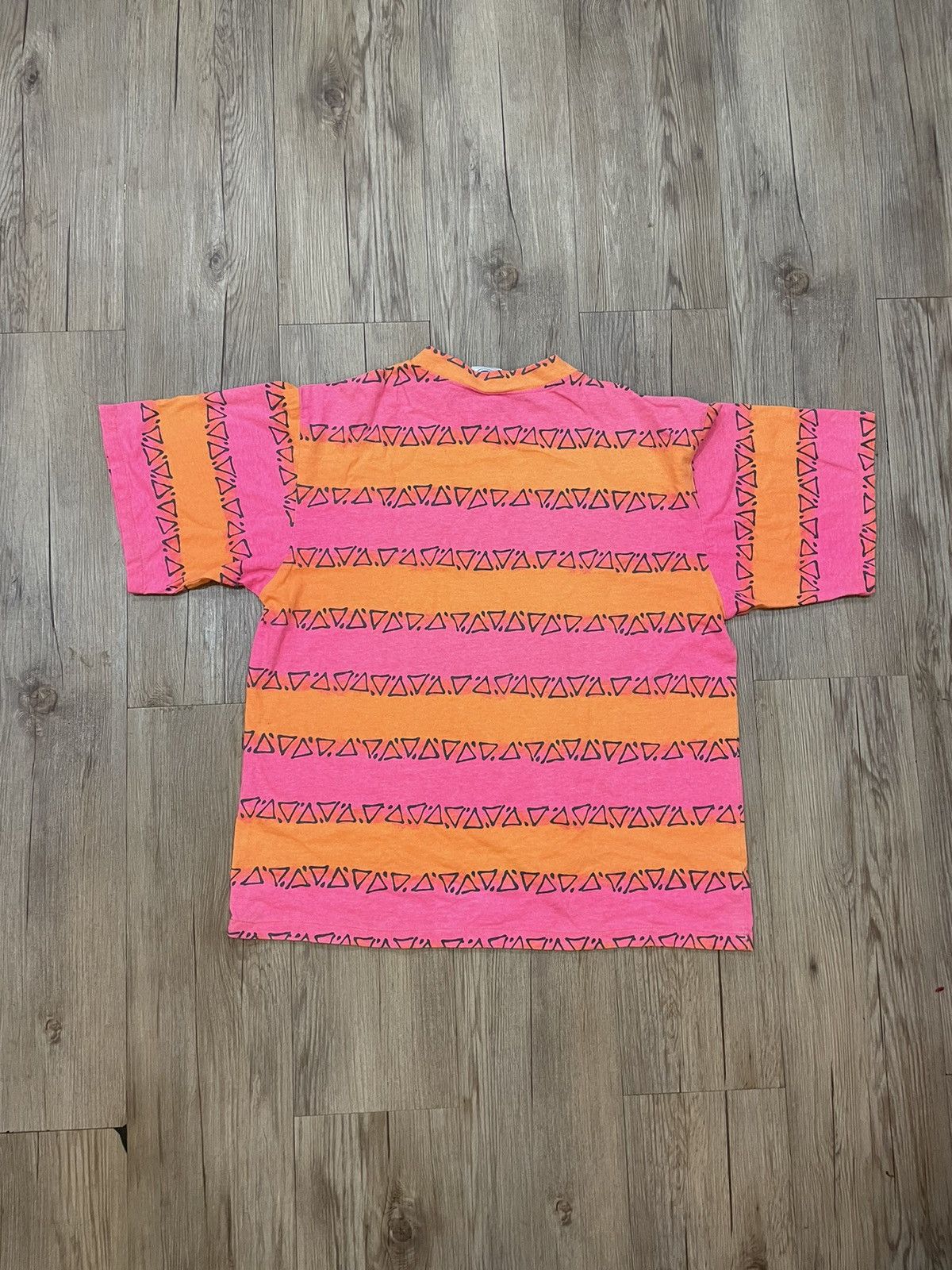 Vintage Vintage Pacitic Heat Single Stitch Pop Art Striped T shirt Size US L / EU 52-54 / 3 - 9 Thumbnail