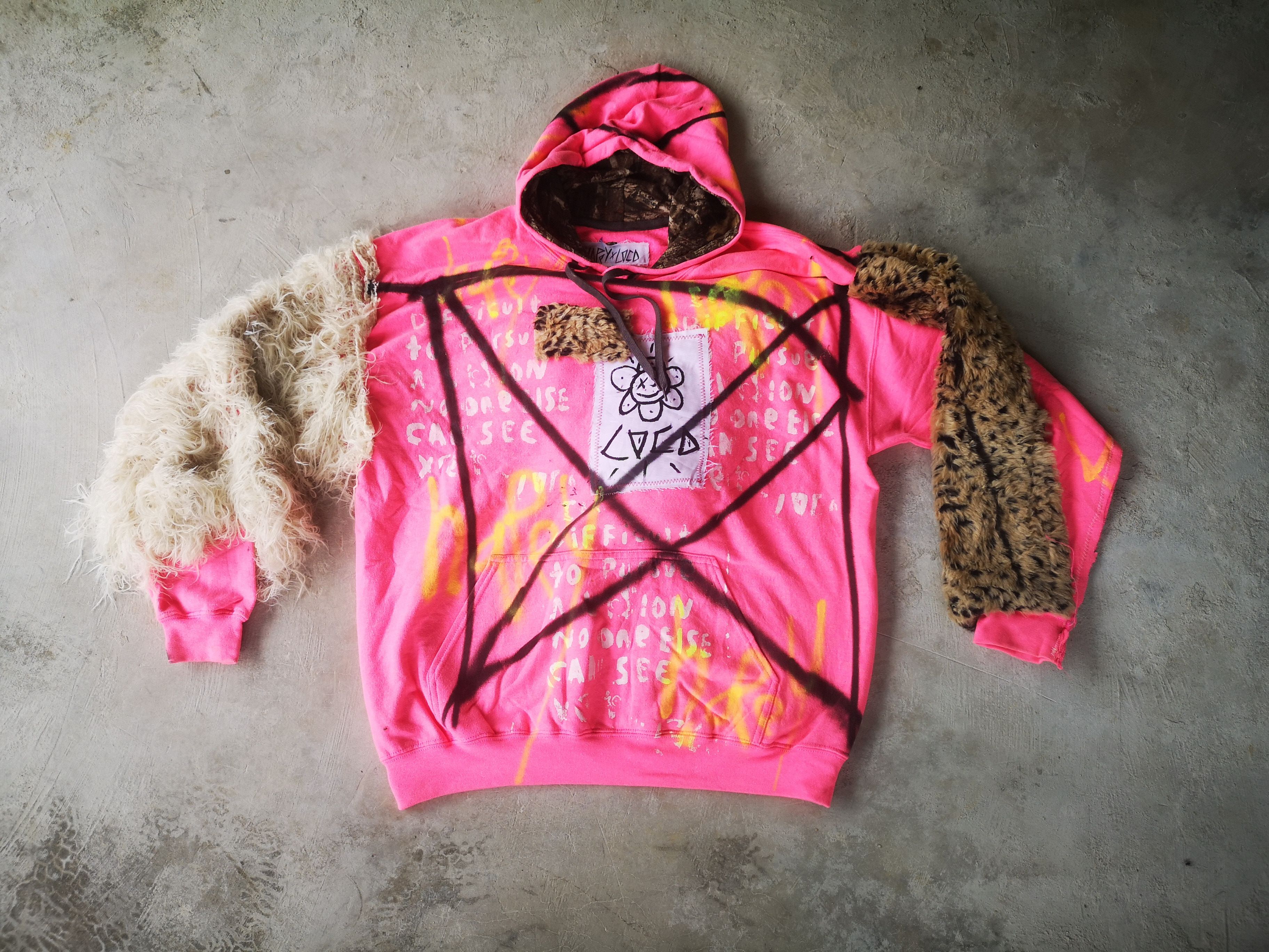 Other Happy X Loca Art design hoodie Size XL / US 12-14 / IT 48-50 - 1 Thumbnail