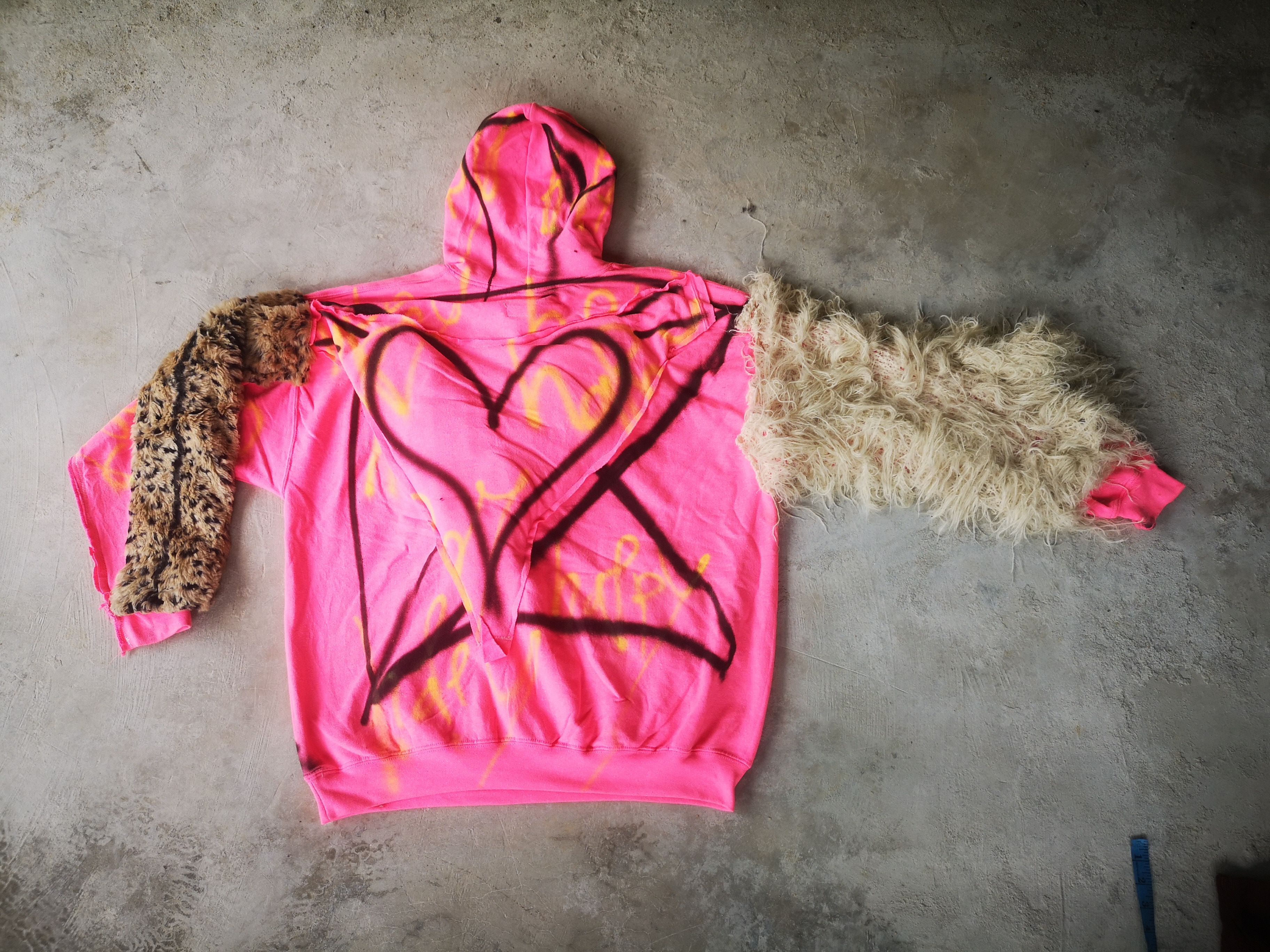 Other Happy X Loca Art design hoodie Size XL / US 12-14 / IT 48-50 - 2 Thumbnail