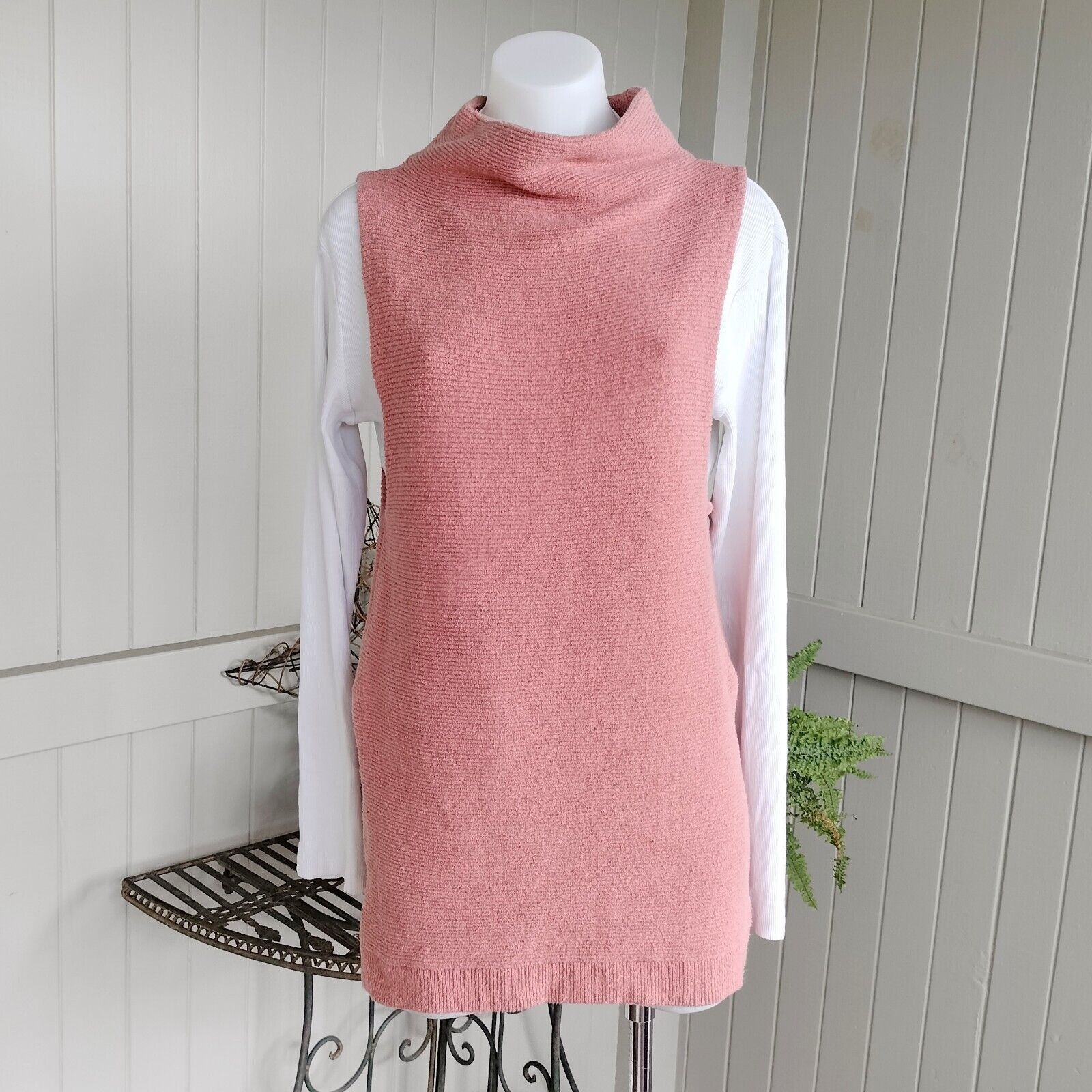 Designer × Free People Free People Vest Tunic Chunky Knit Mock Neck Ribbed Winter Size XS / US 0-2 / IT 36-38 - 1 Thumbnail