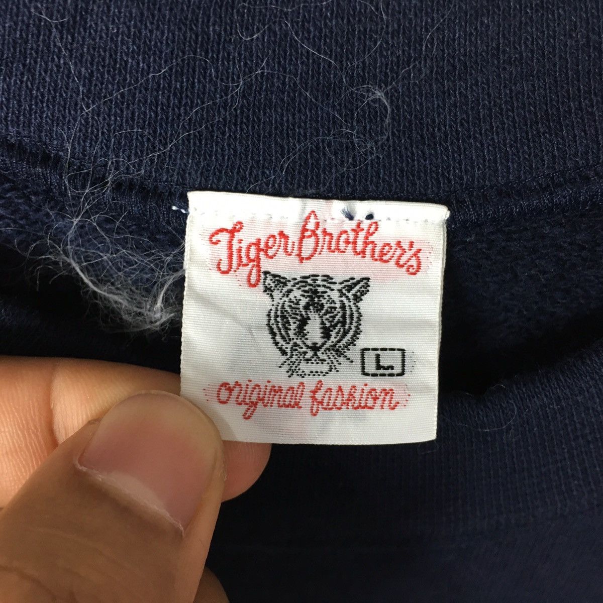 Japanese Brand Vintage GINNAN TIGER BROTHER’S Japanese Brand Sweatshirt Size US L / EU 52-54 / 3 - 3 Thumbnail