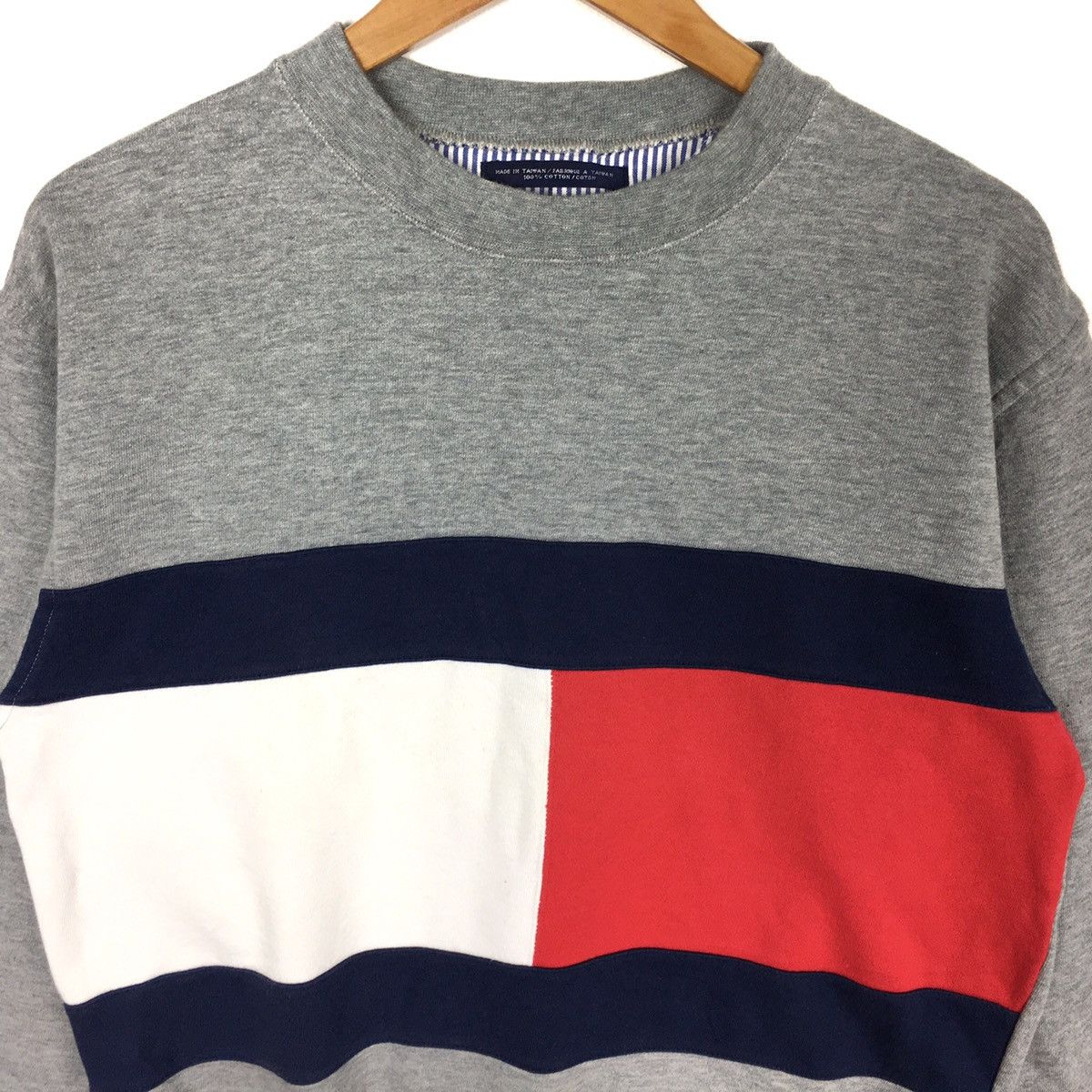 Tommy Hilfiger TOMMY HILFIGER Embroidered Big Flag Sailing Gear Sweatshirt Size US S / EU 44-46 / 1 - 2 Thumbnail