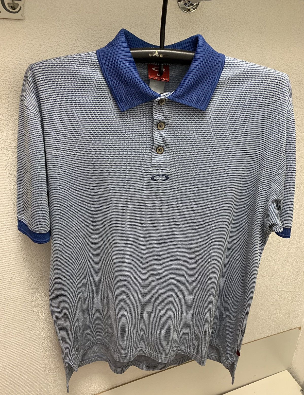 Oakley Oakley vintage stripped polo M-L sz Size US M / EU 48-50 / 2 - 1 Thumbnail
