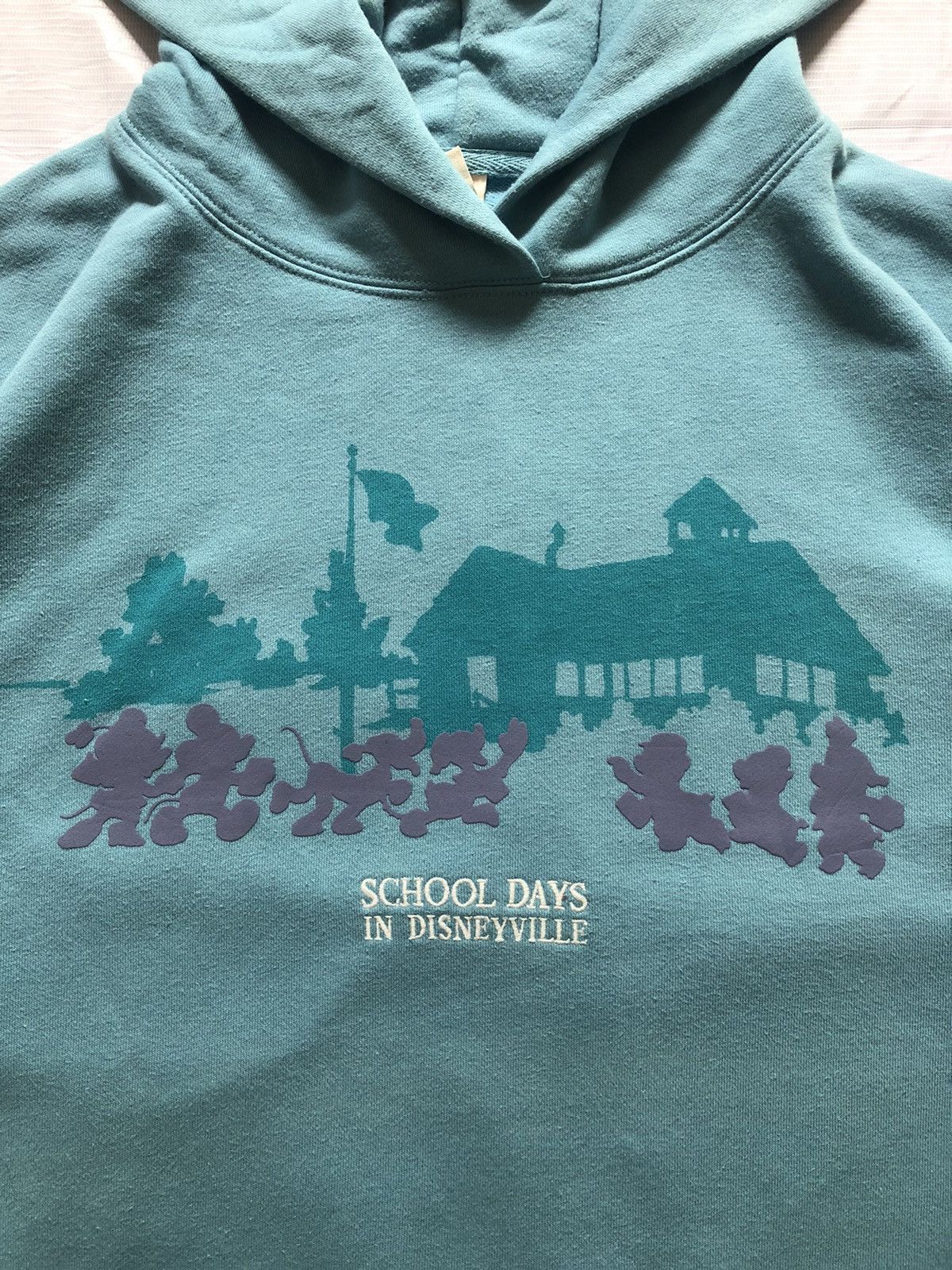 Japanese Brand School Days in Disneyville Embroidery Design Hoodie Size US L / EU 52-54 / 3 - 3 Thumbnail